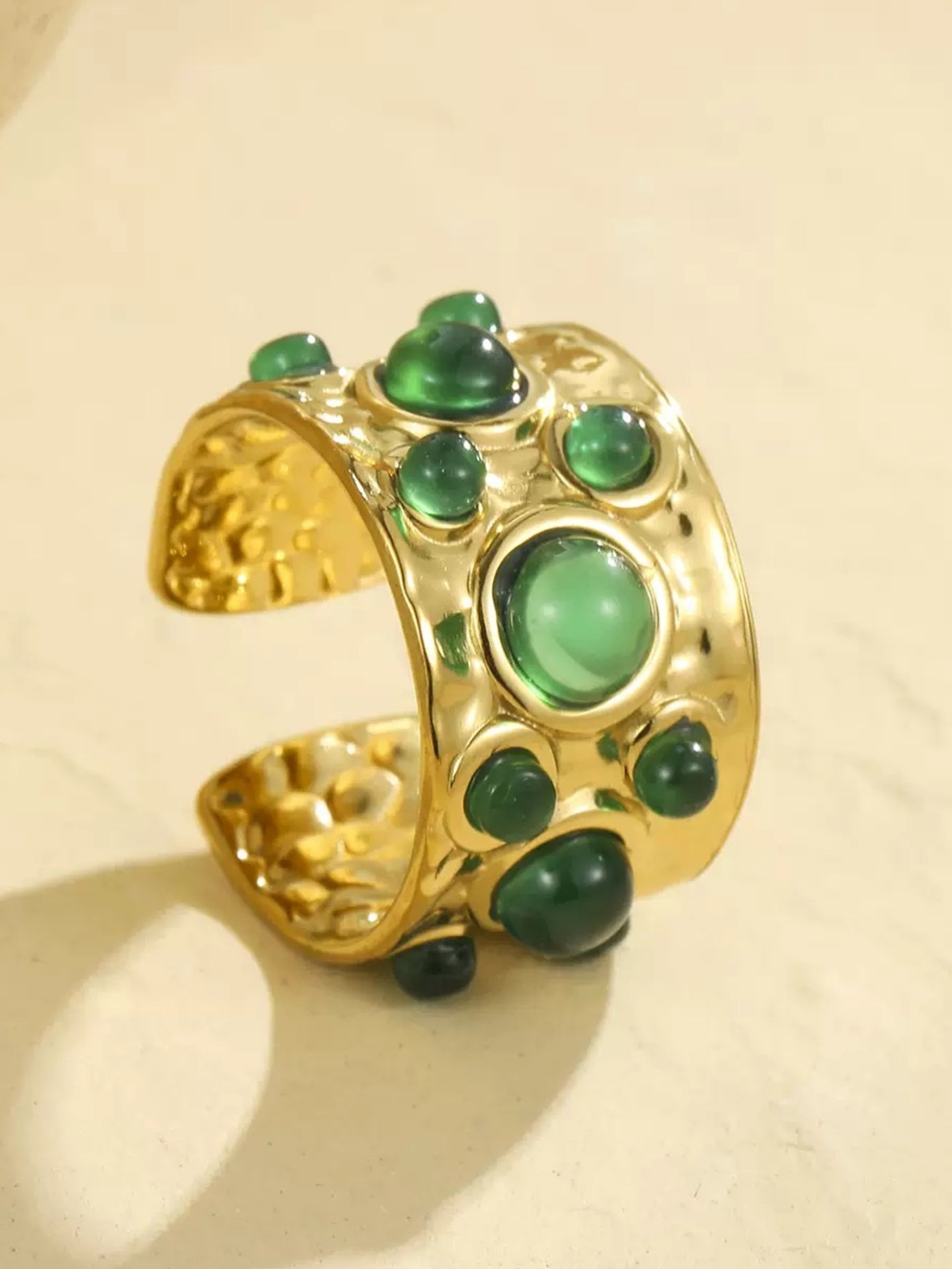 VINTAGE ROYAL STYLE RING