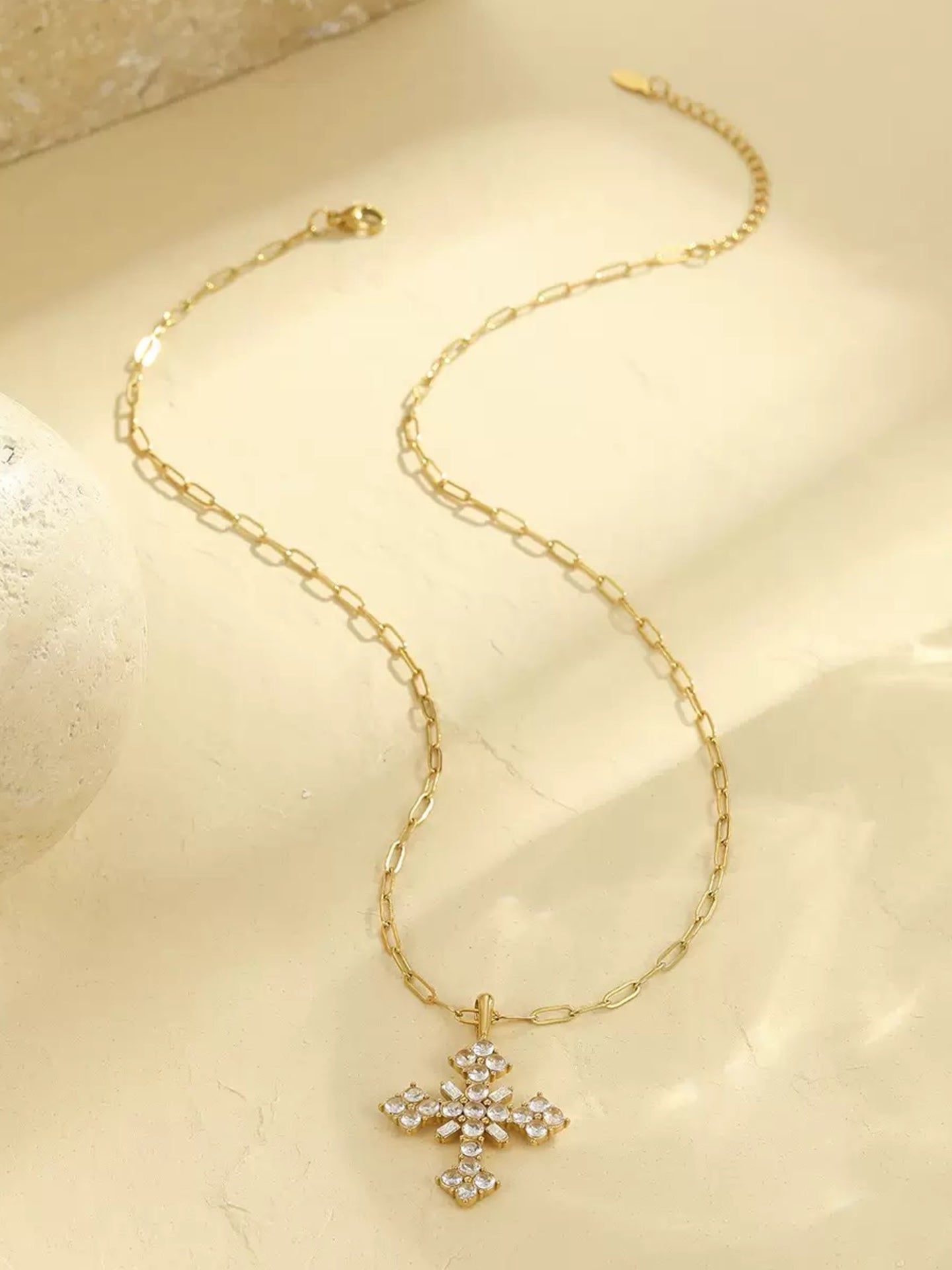 CROSS NECKLACE