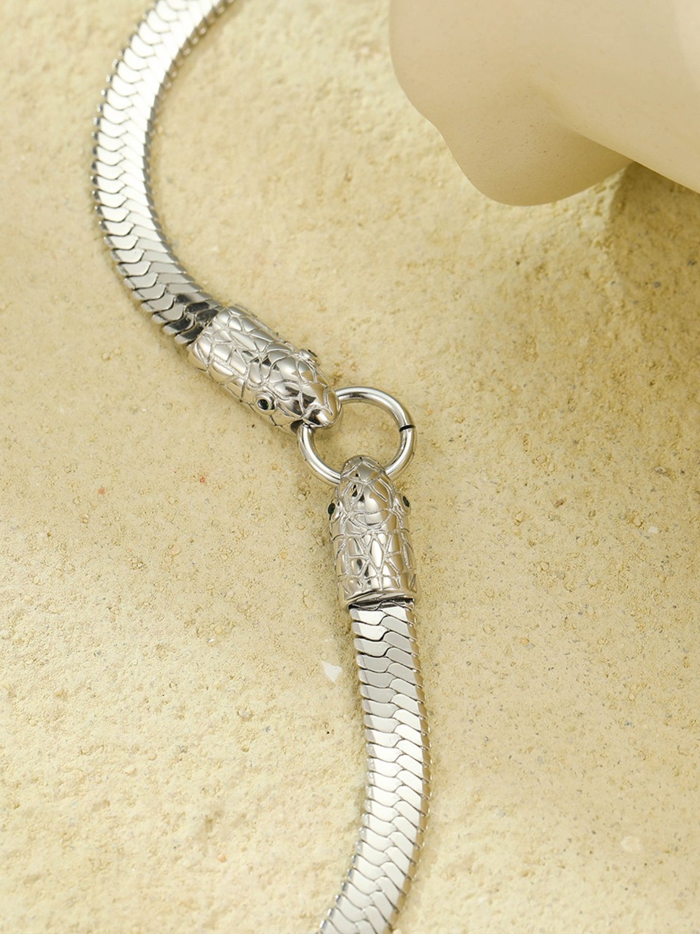 SERPENTINE FLAT SNAKE CHAIN