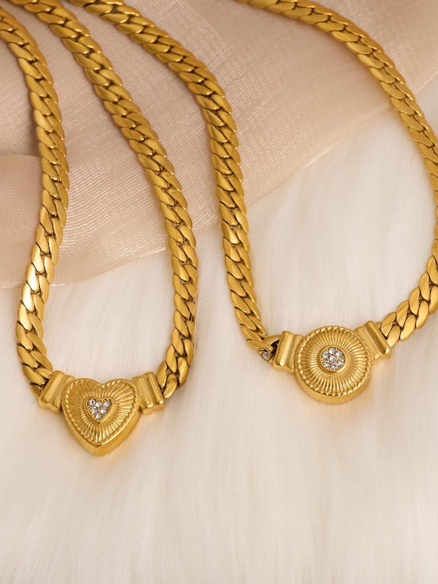 CHUNKY CUBAN CHAIN NECKLACE