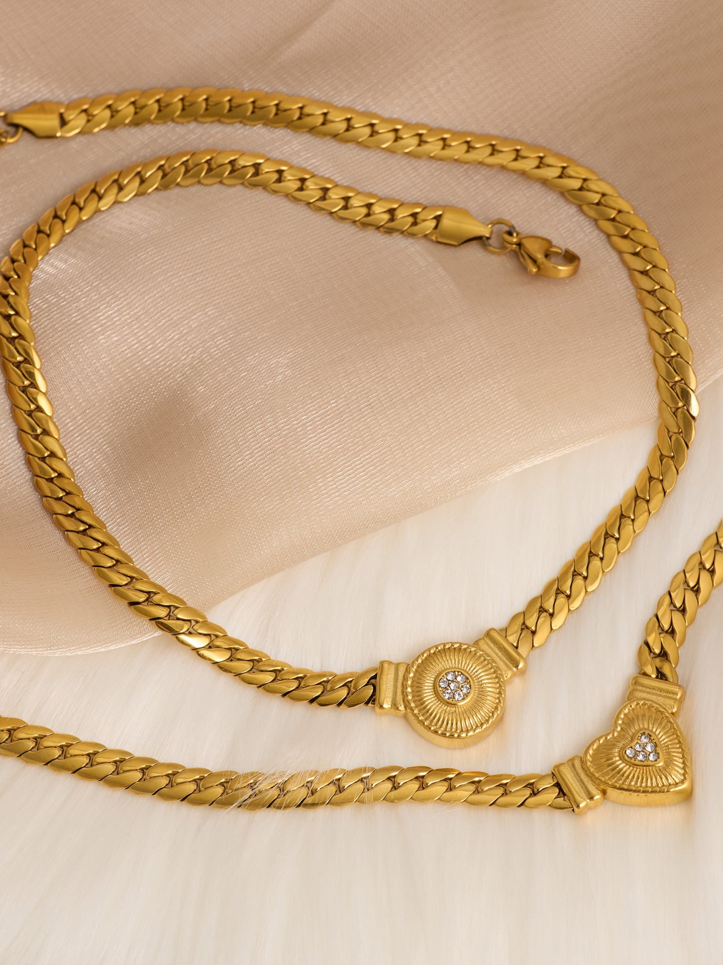 CHUNKY CUBAN CHAIN NECKLACE