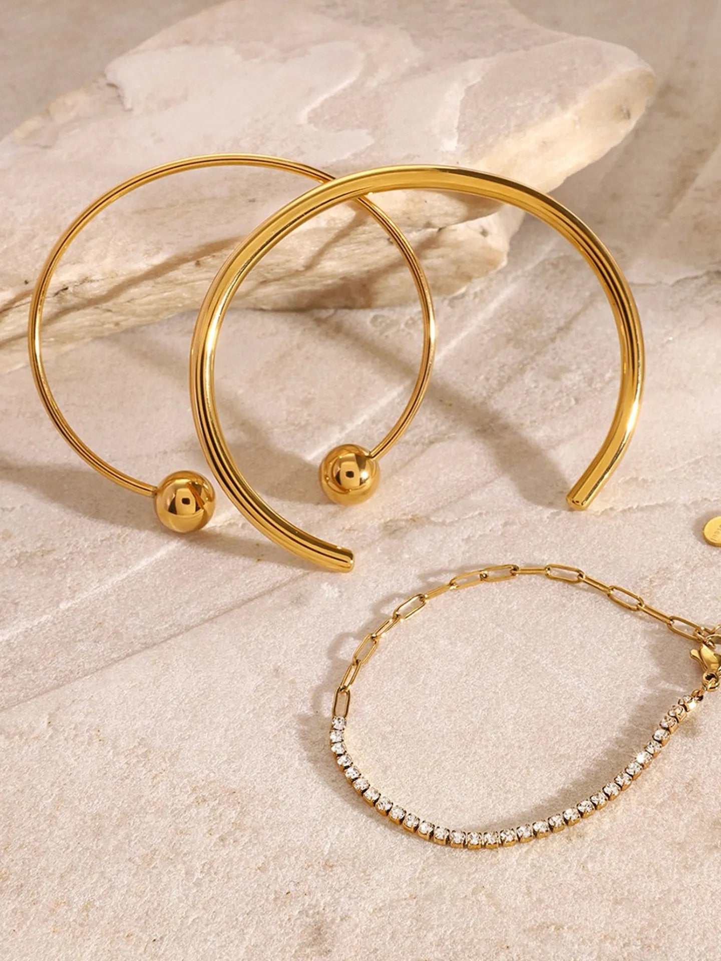 SIMPLE BAND BANGLE