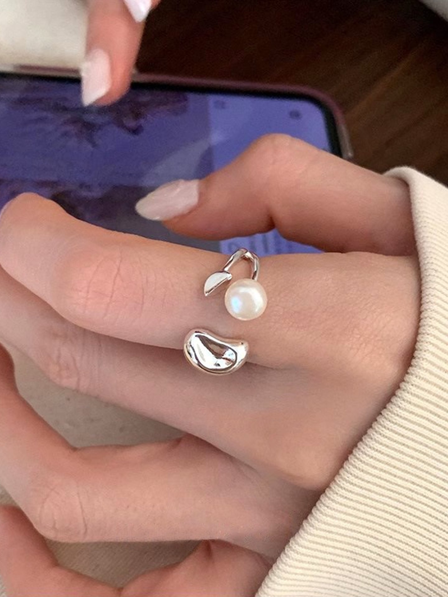NATURAL PEARL RING