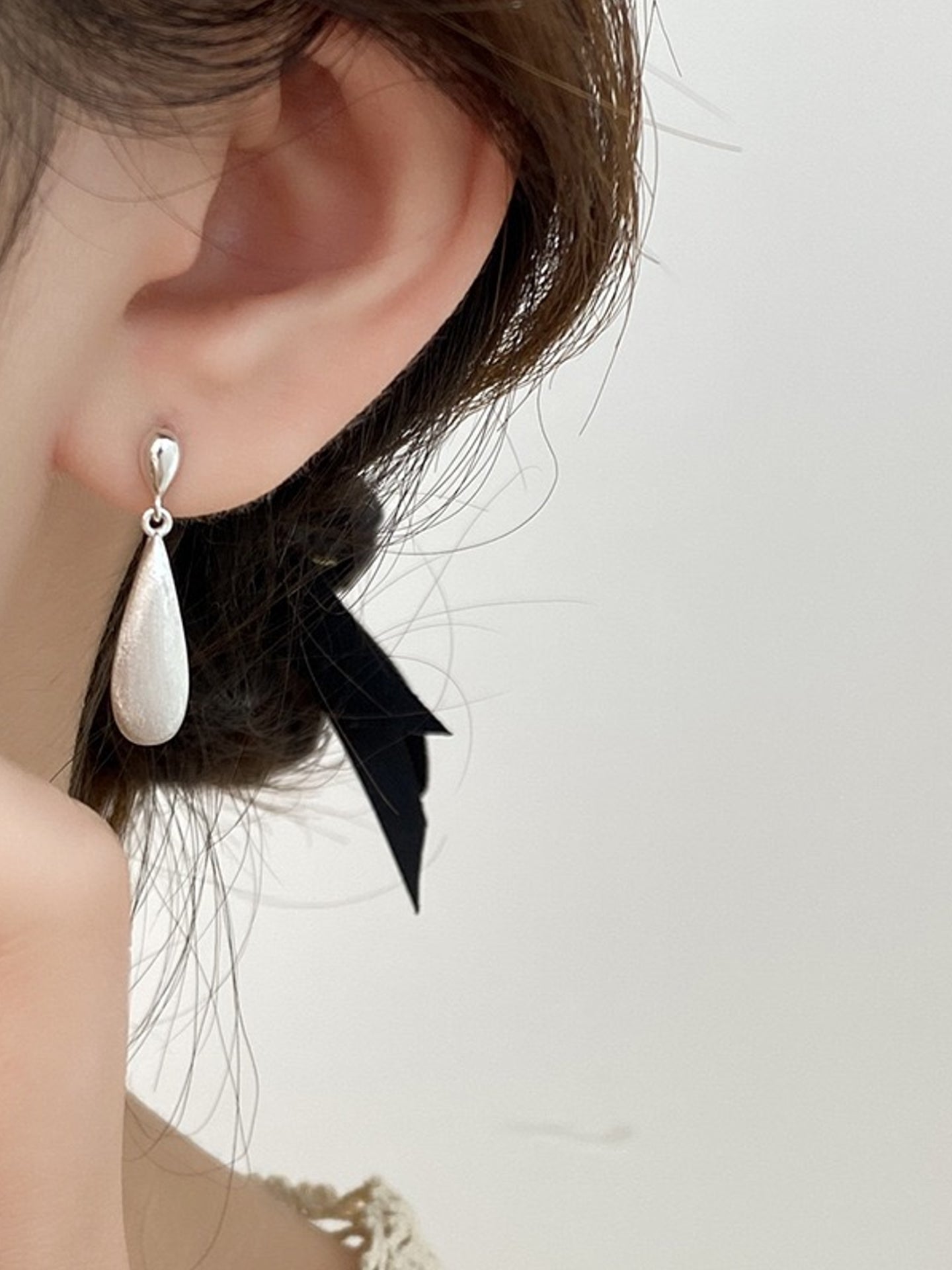 WATERDROP EARRINGS
