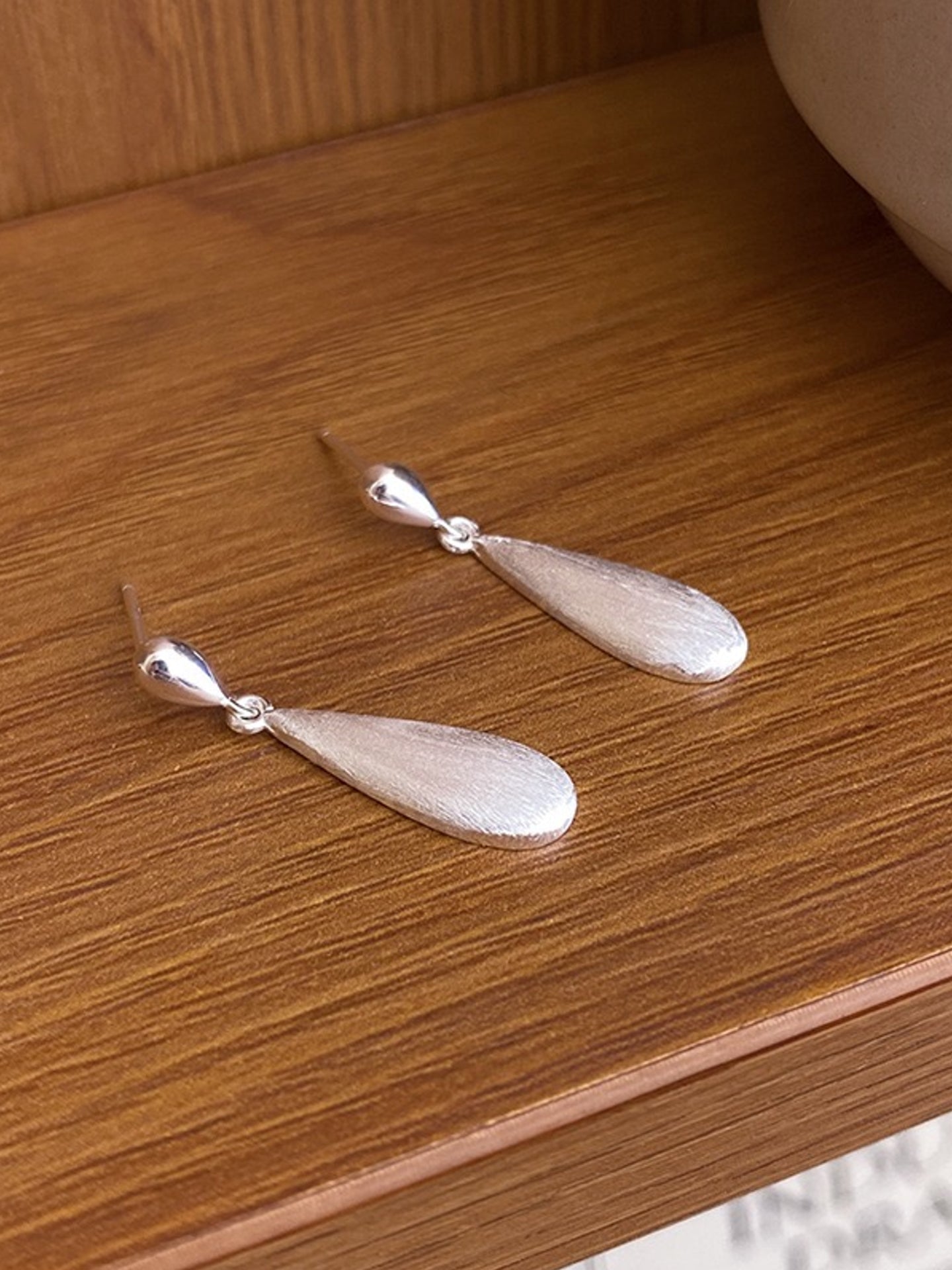 WATERDROP EARRINGS
