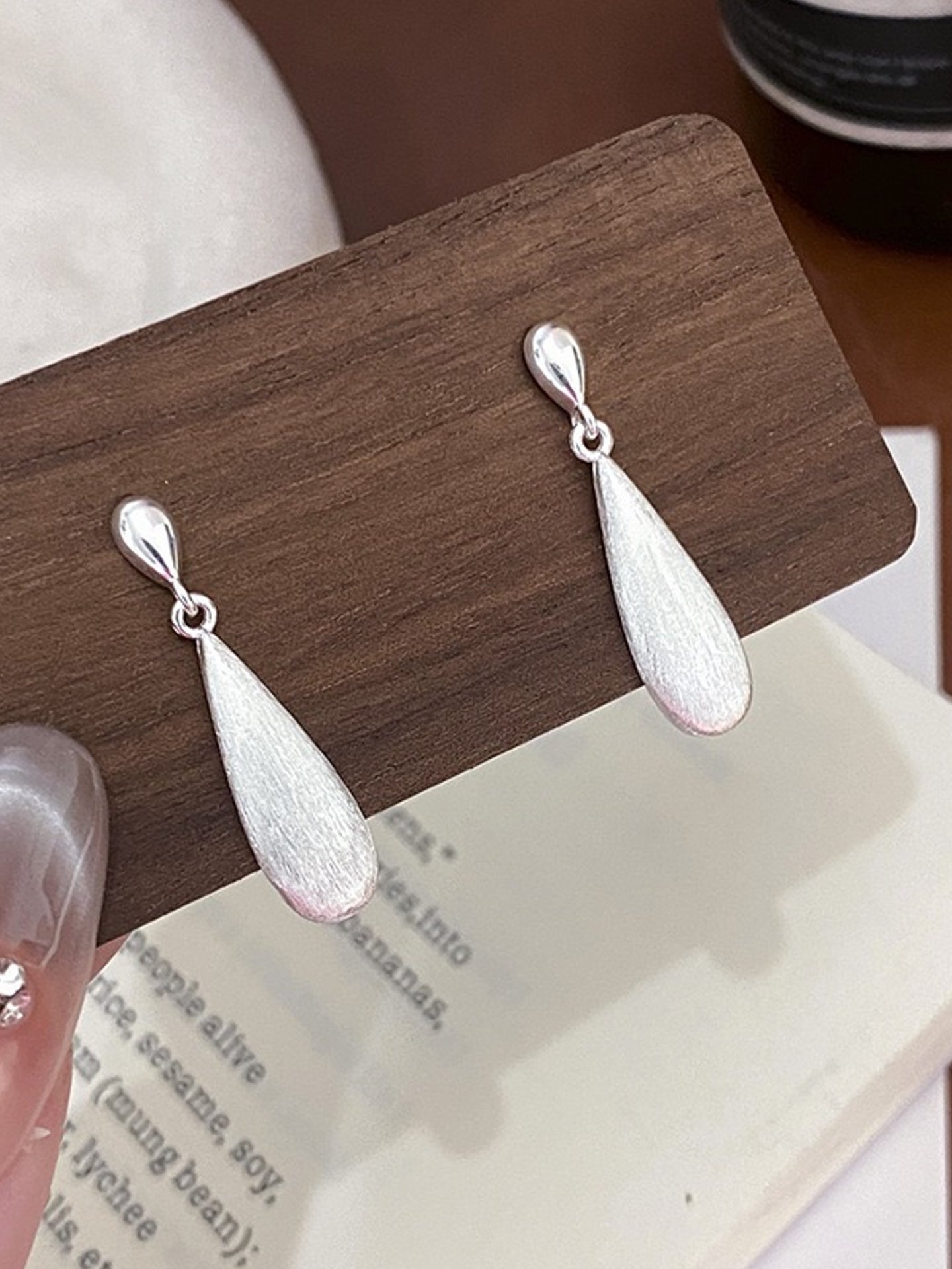 WATERDROP EARRINGS