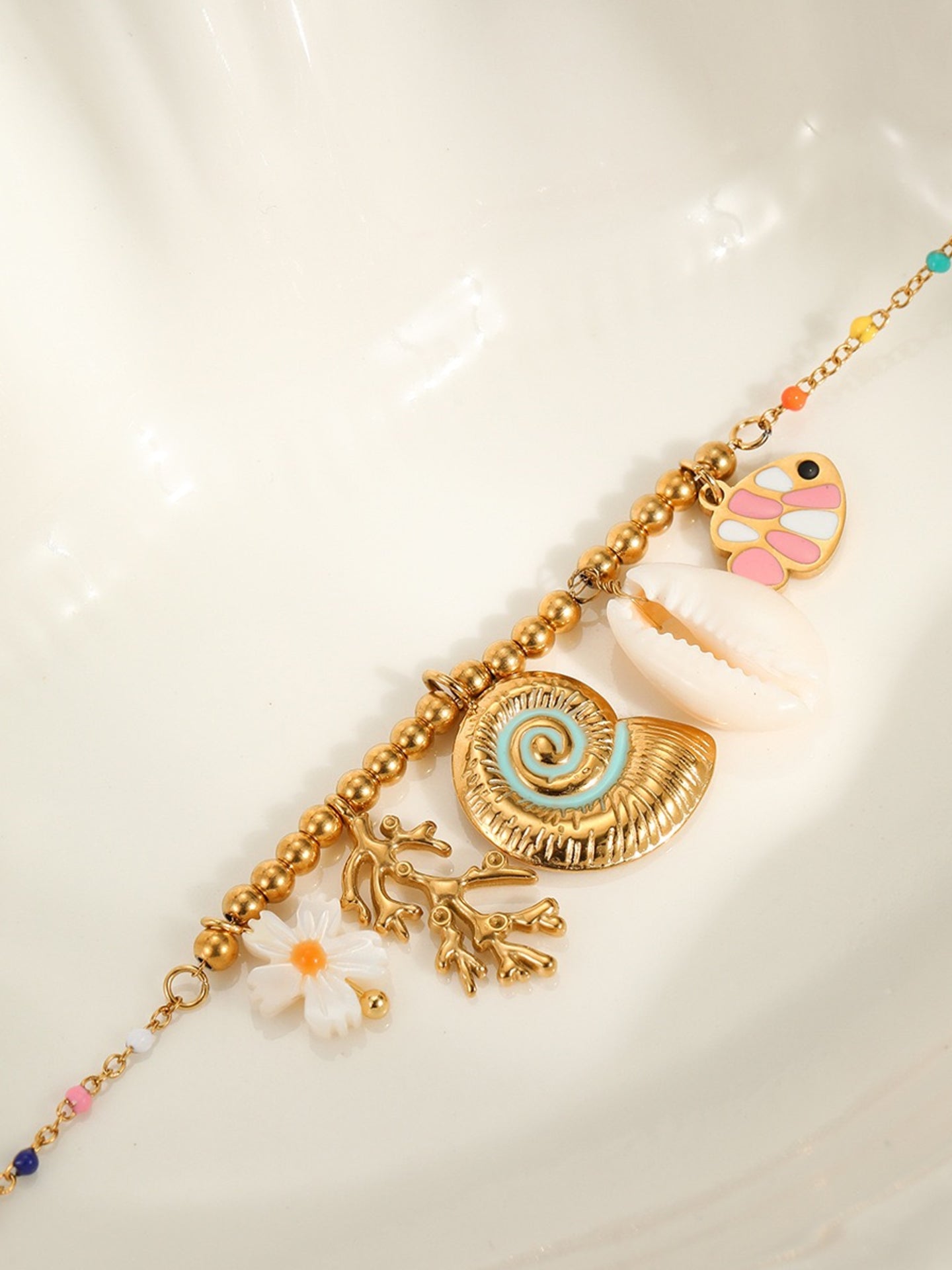IRIDESCENT WAVE BEADS
