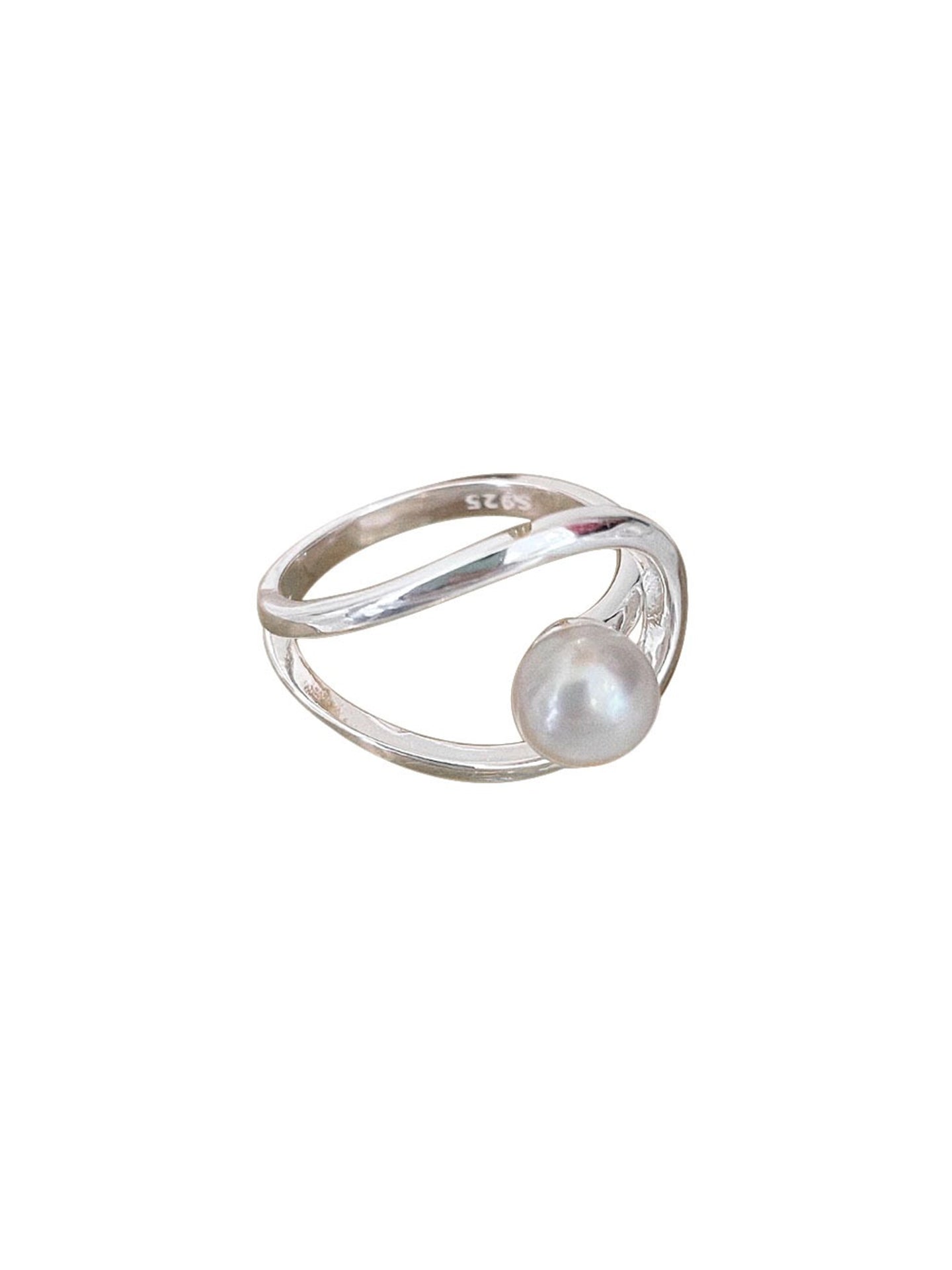 NATURAL PEARL RING