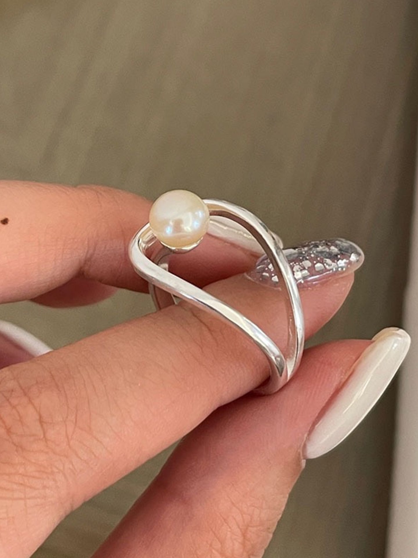 NATURAL PEARL RING