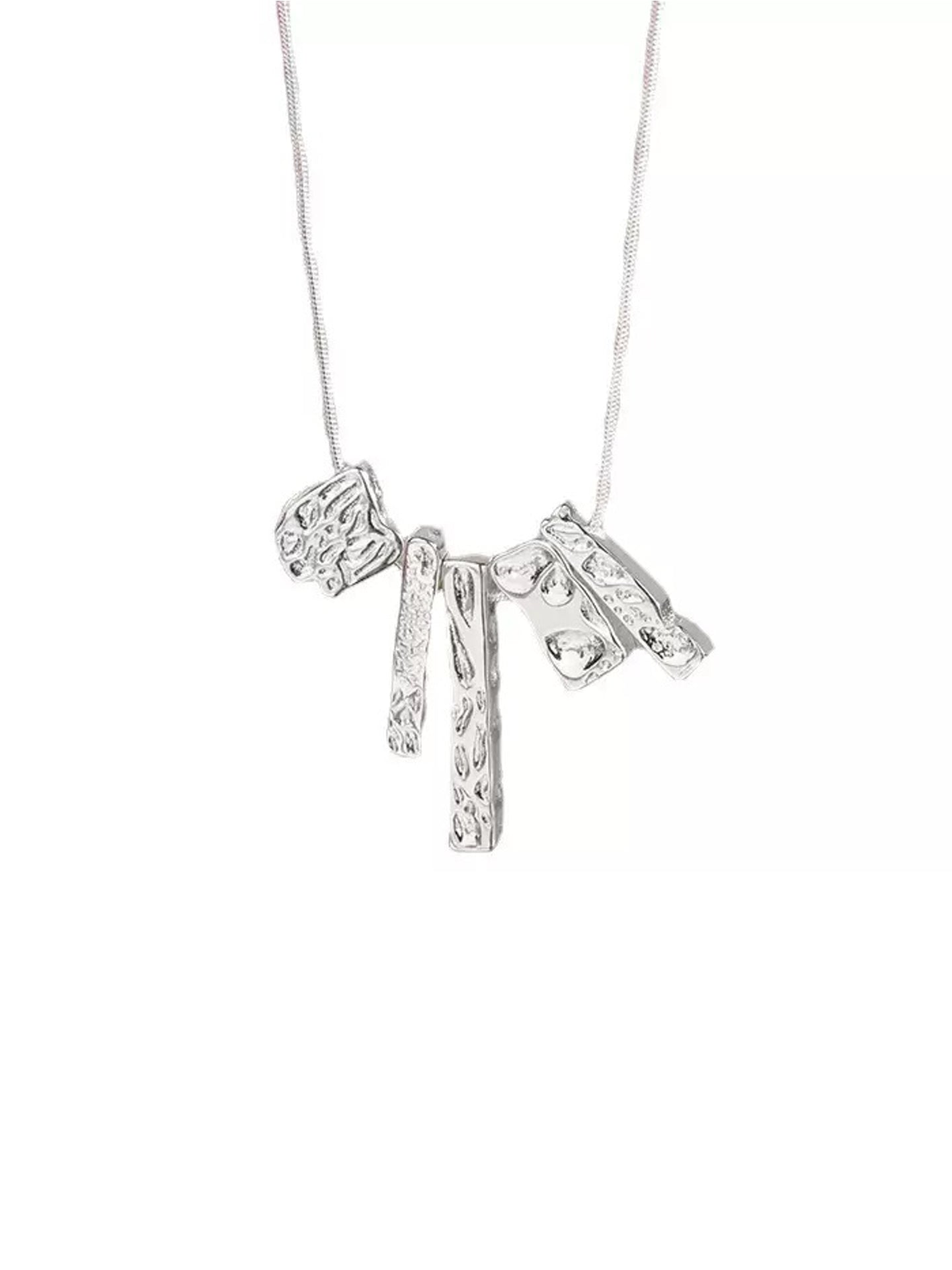 GEOMETRIC LAVA NECKLACE