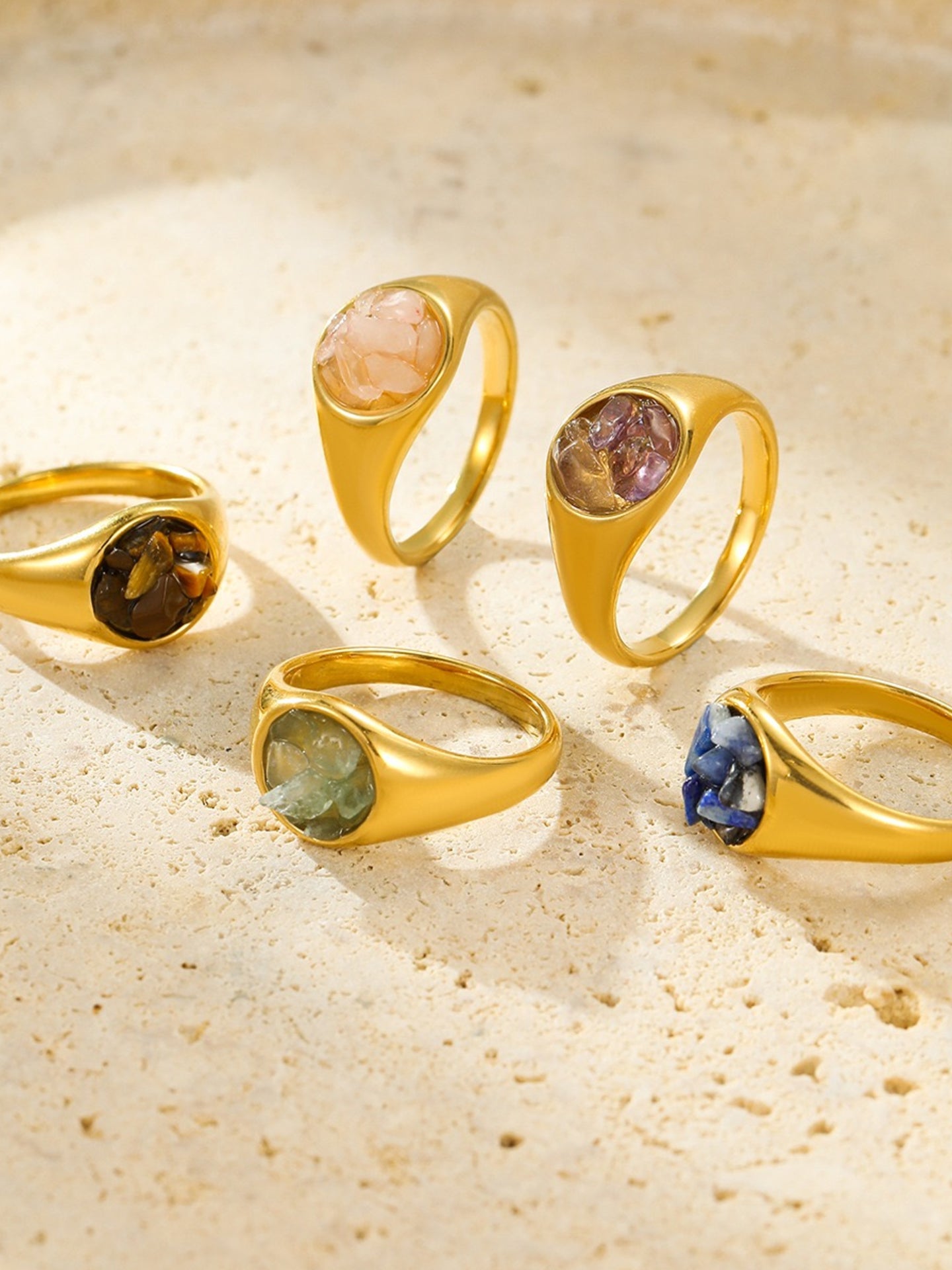 IRREGULAR GEMSTONE RING