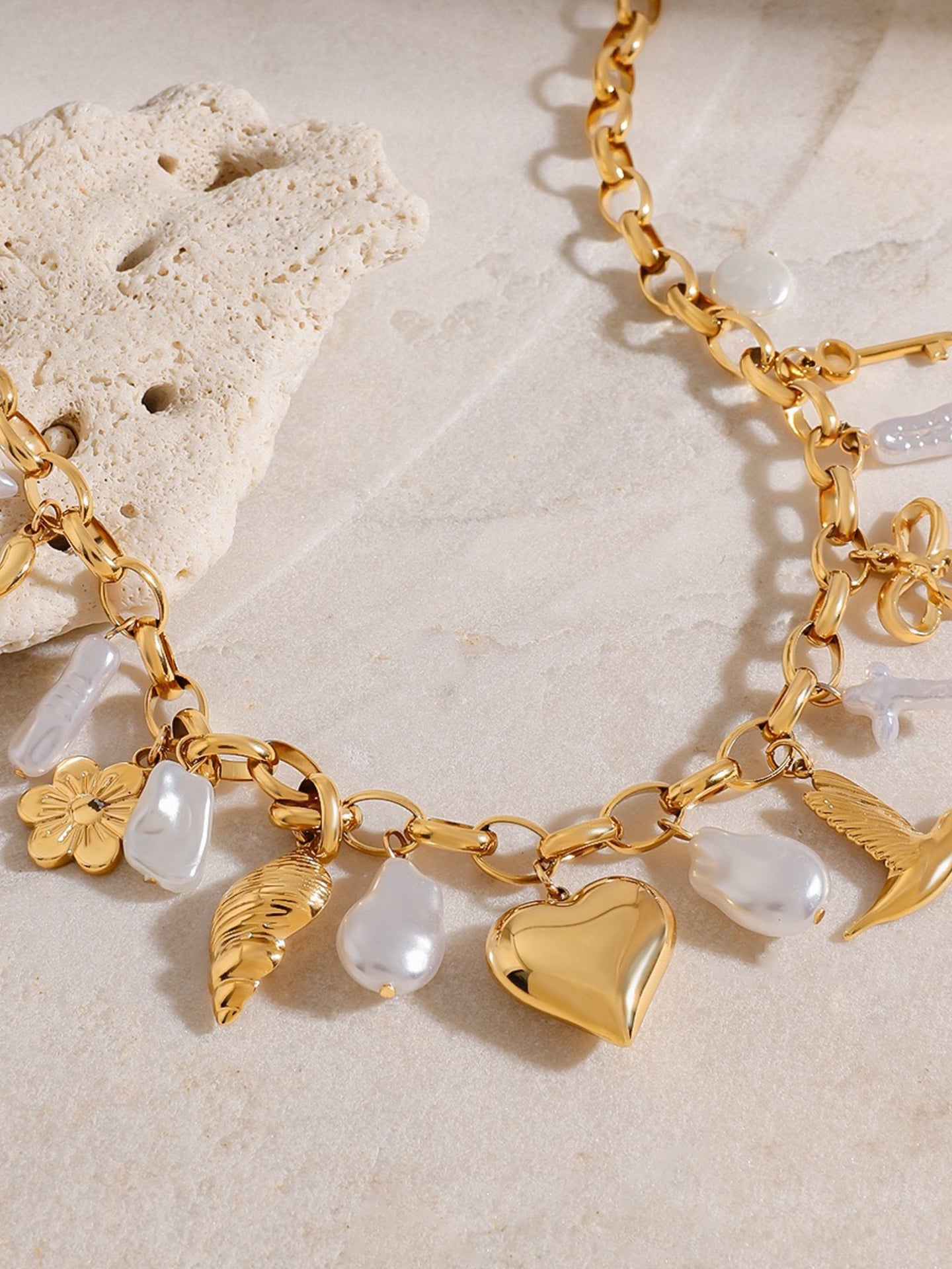 SUNSET GLOW NECKLACE