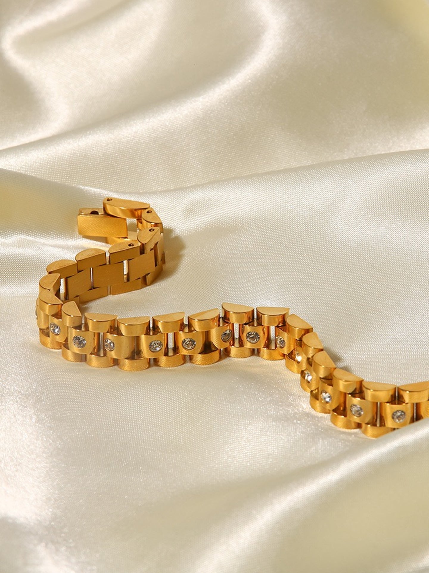 WATCHBAND STATEMENT BRACELET