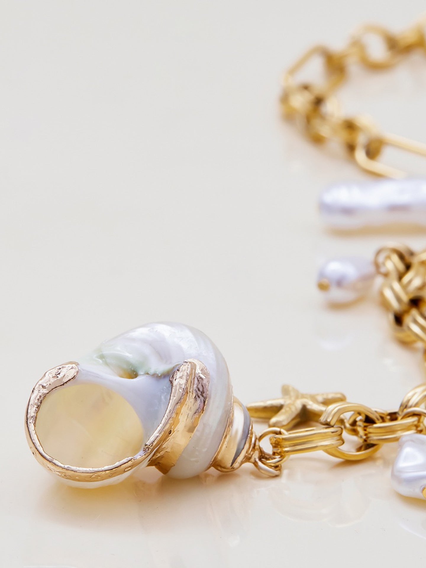 Conch Shell Y-Necklace