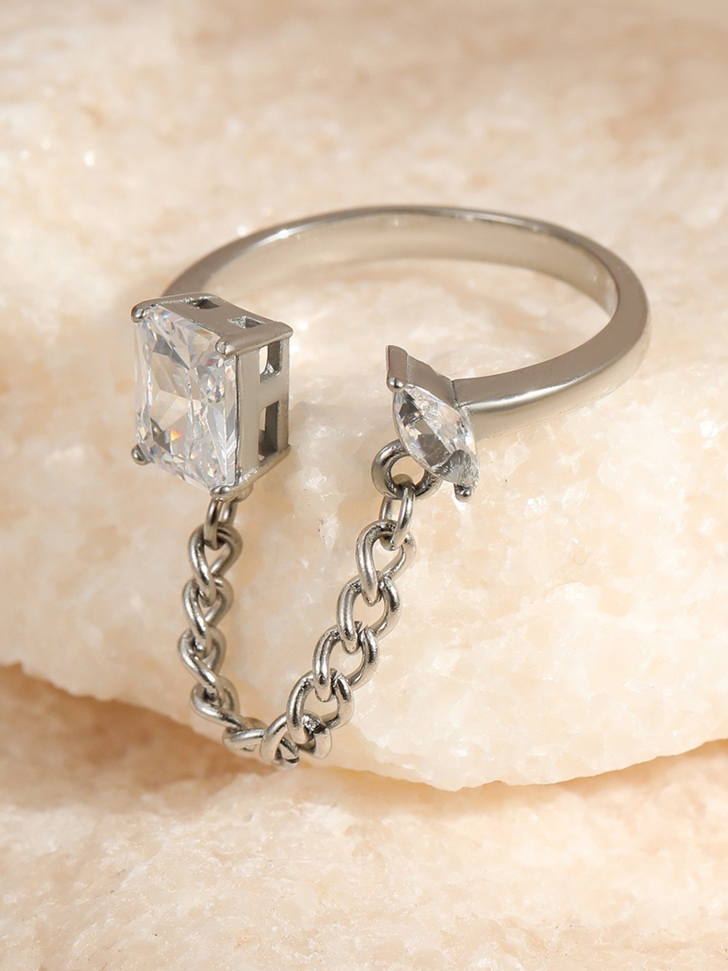 EDGY SWEET RING
