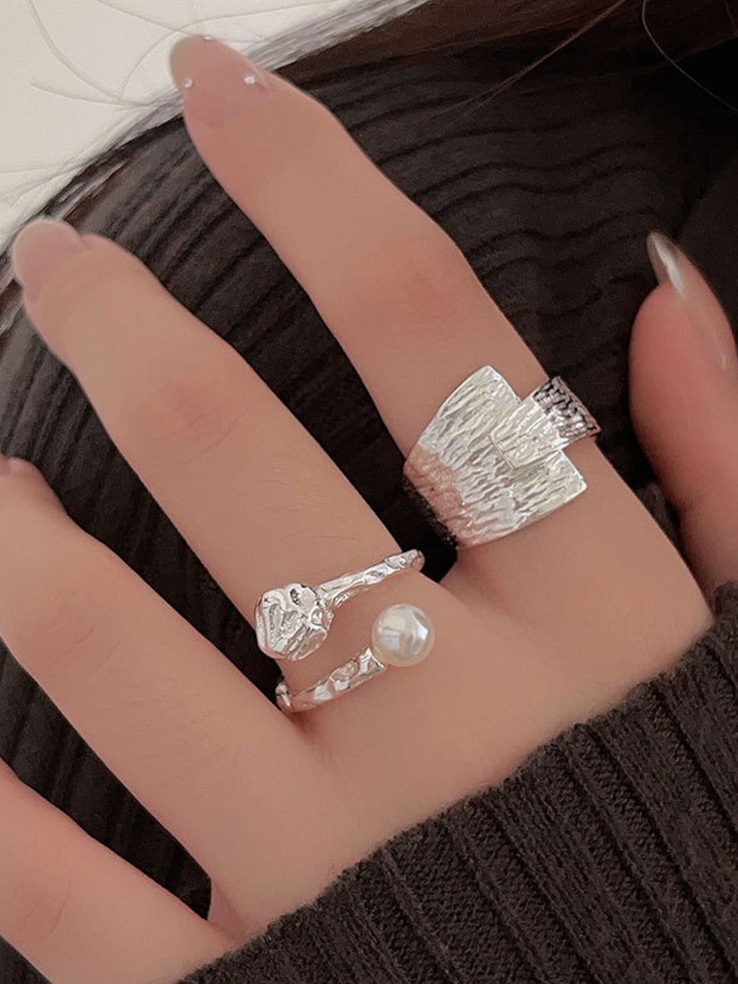 GEOMETRIC TEXTURE RING