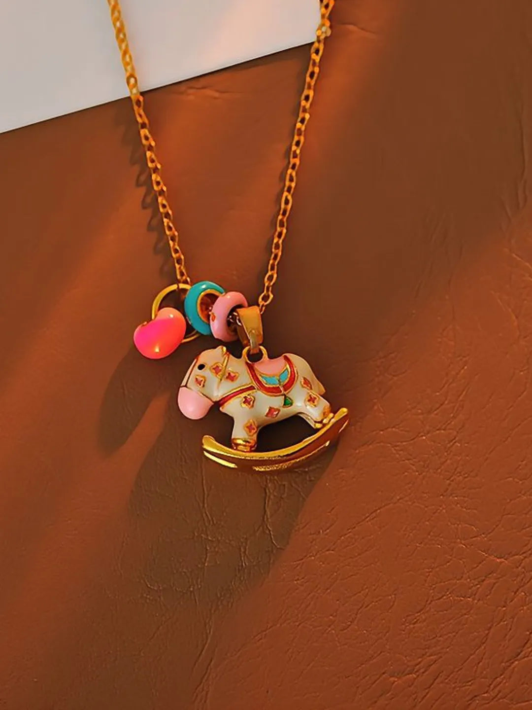 CAROUSEL NECKLACE