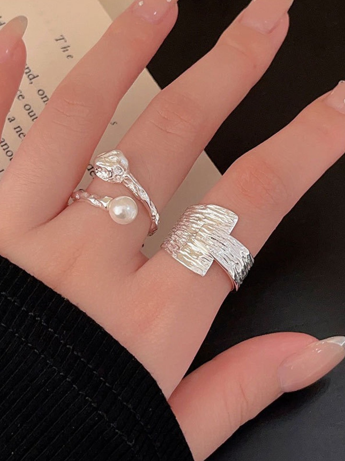 GEOMETRIC TEXTURE RING