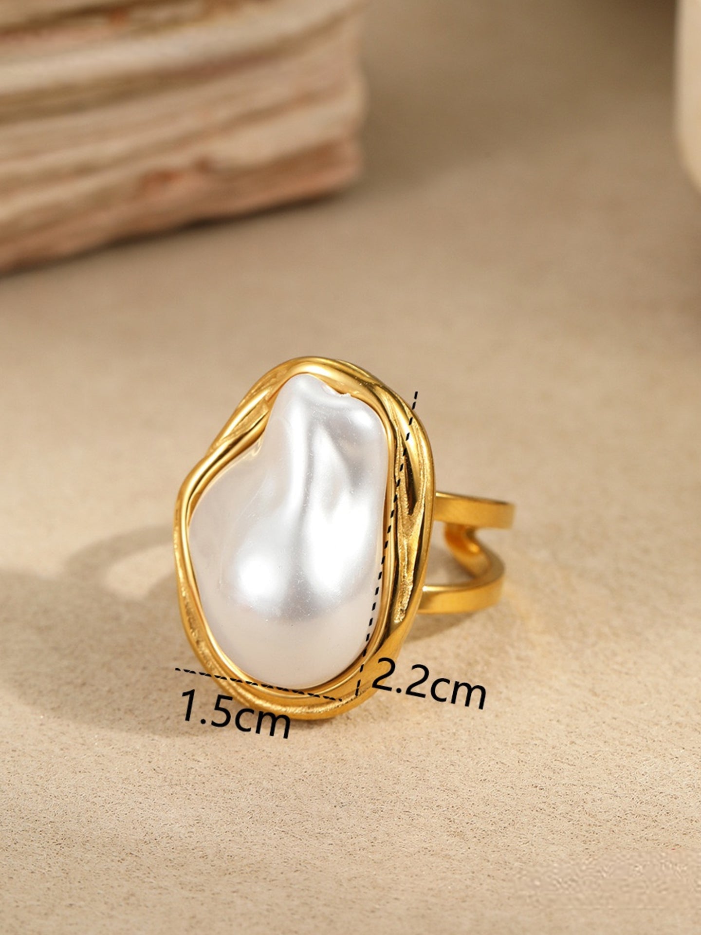 VINTAGE ZIRCON RING