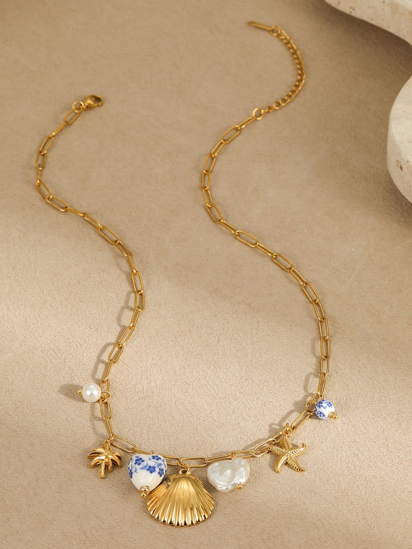 BEACH FRINGE NECKLACE