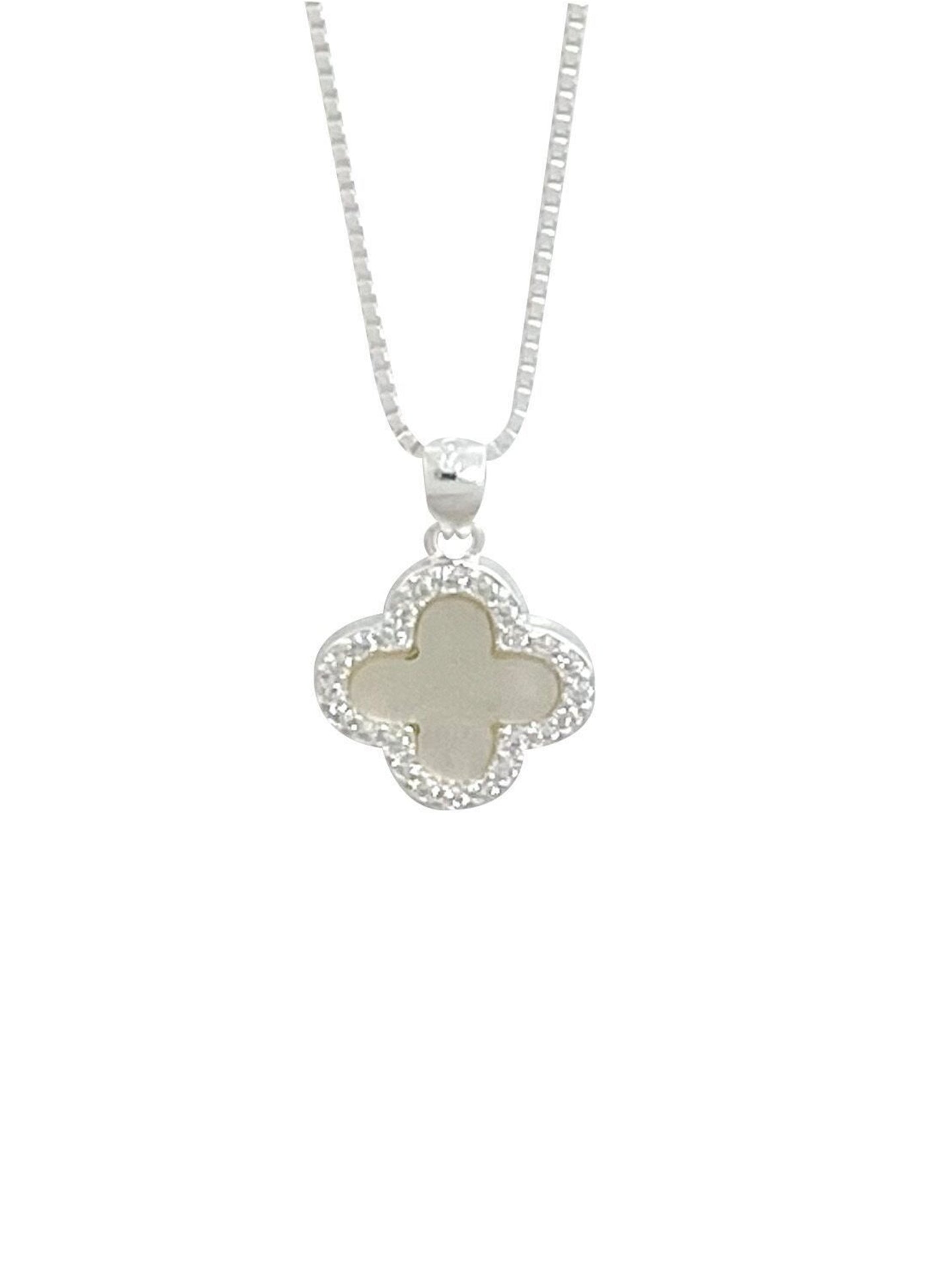 CLOVER NECKLACE