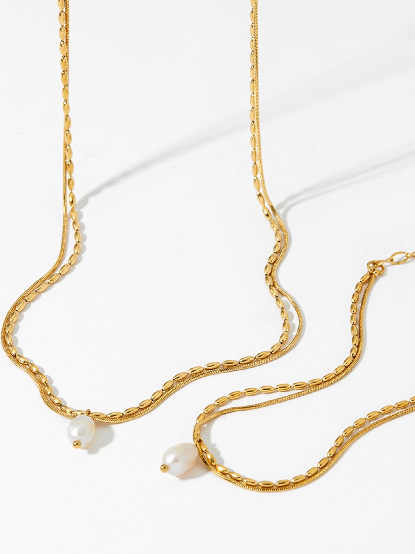 FRESHWATER PEARL NECKLACE