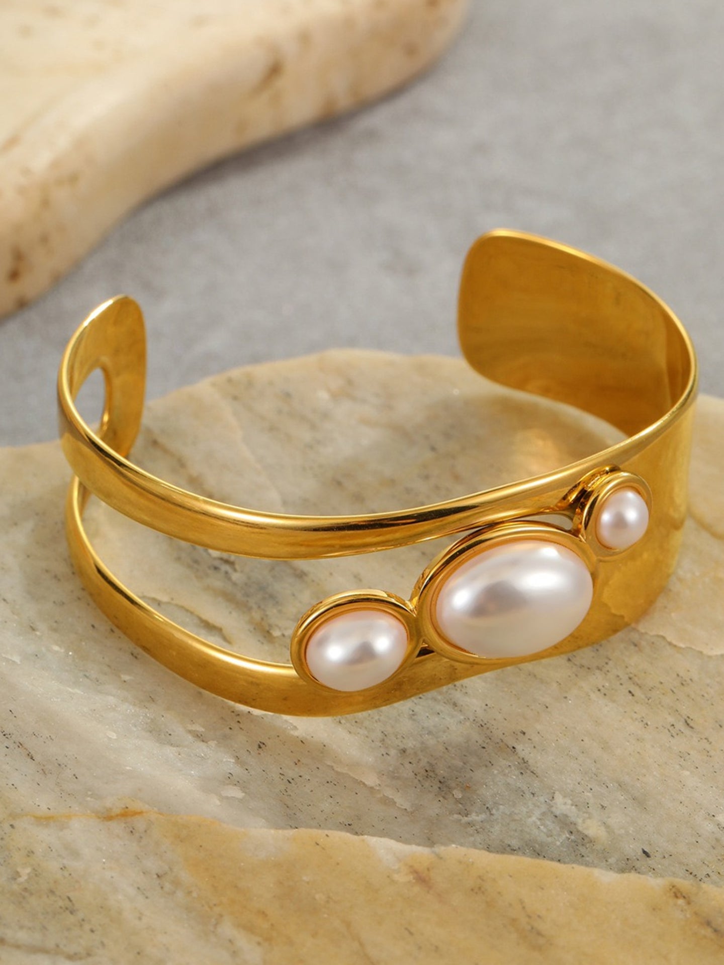 OPENWORK PEARL BANGLE