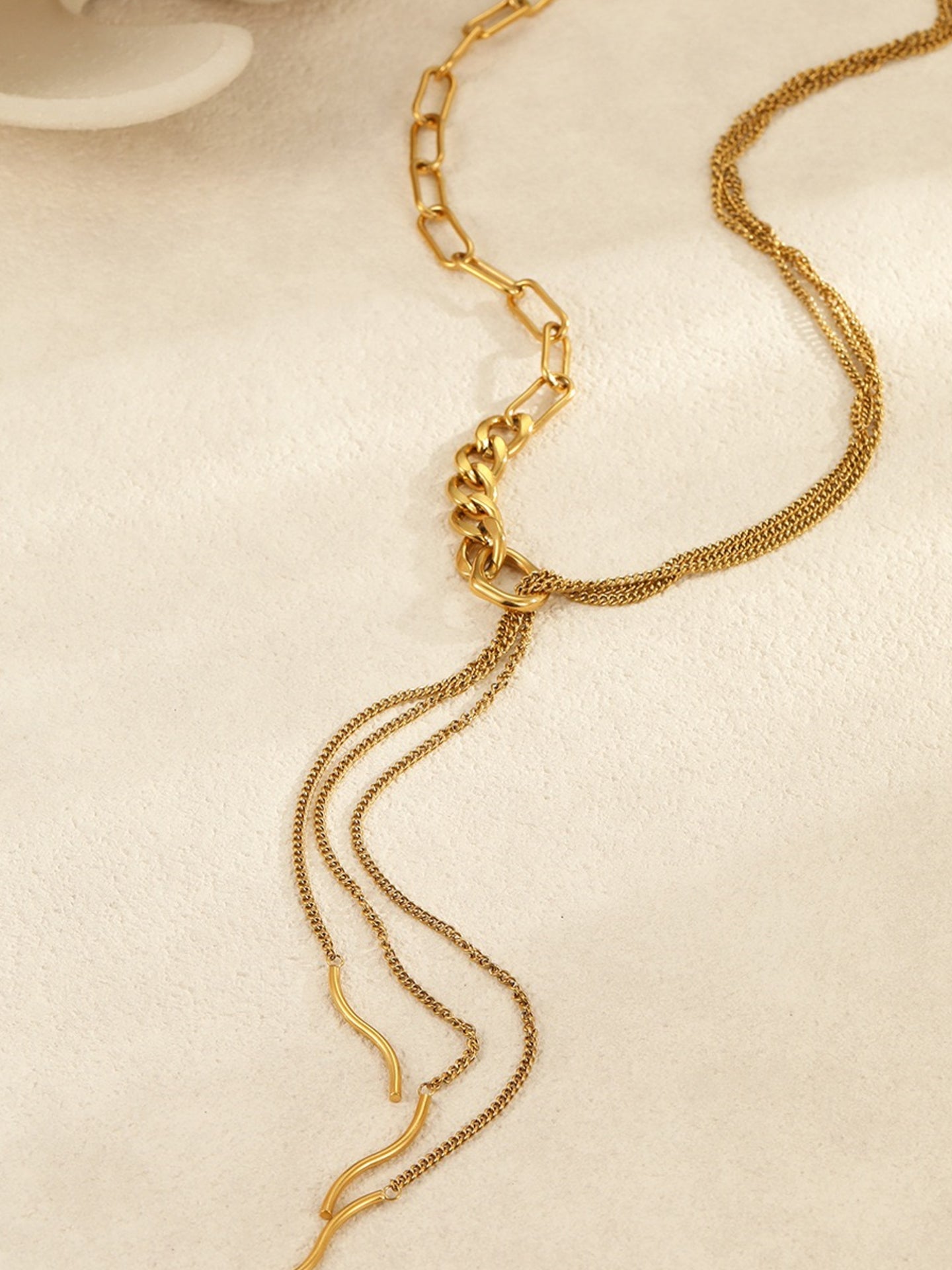 CASCADING Y-FRINGE NECKLACE