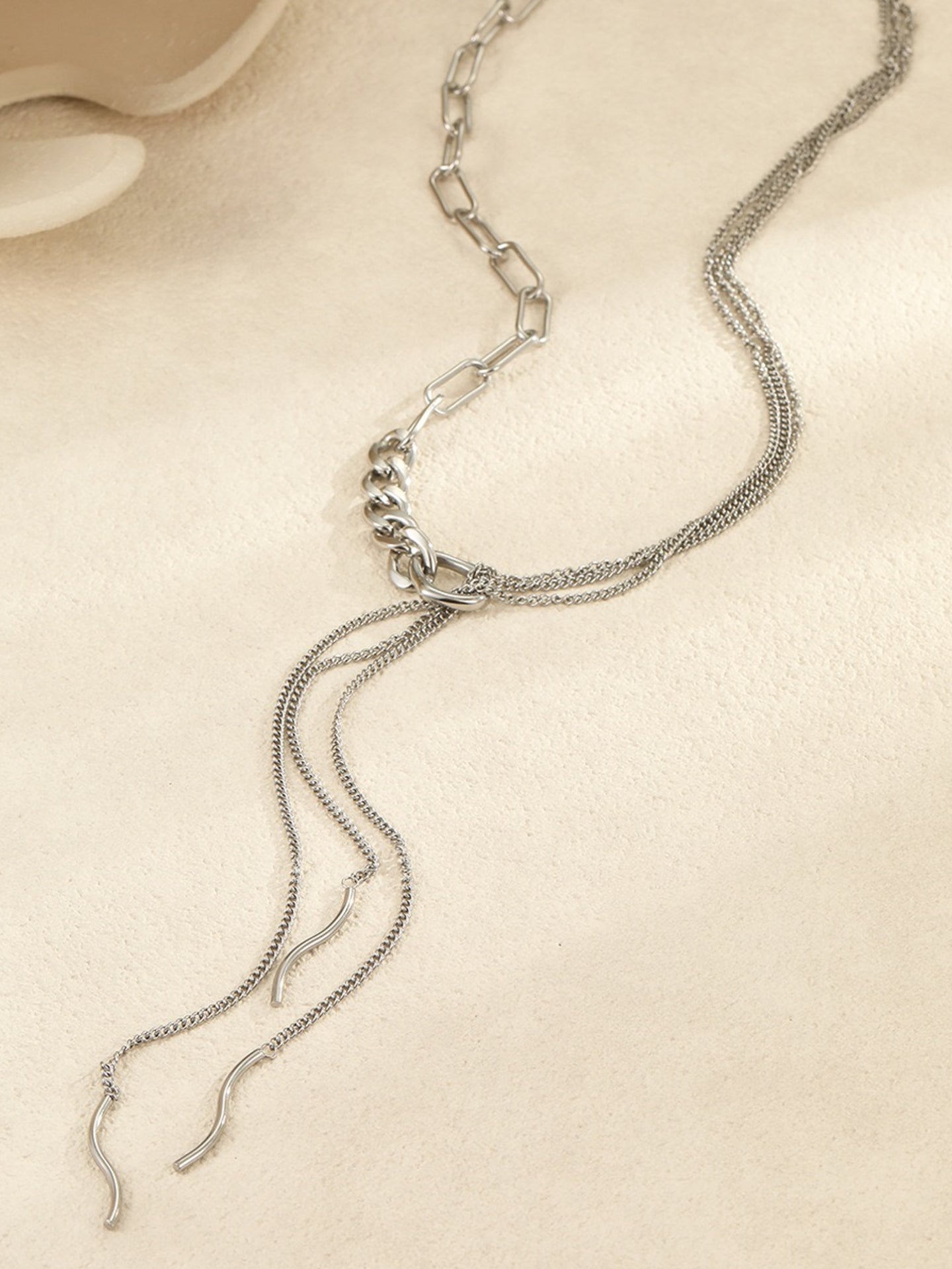 CASCADING Y-FRINGE NECKLACE