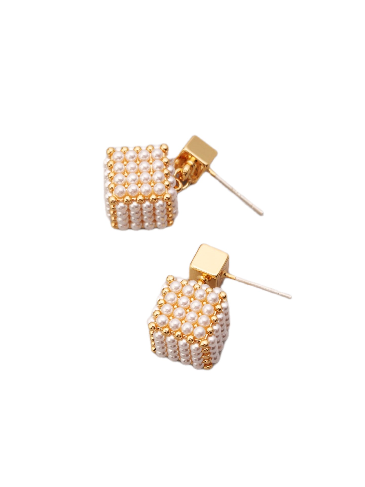 BOUCLES D'OREILLES CUBE