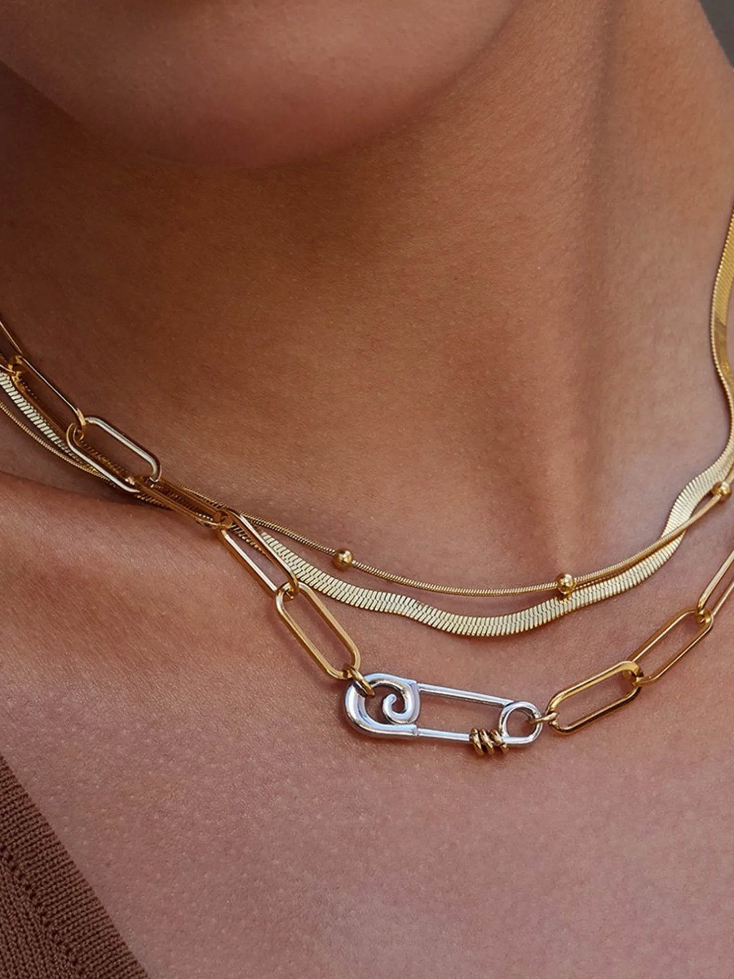 PAPERCLIP NECKLACE