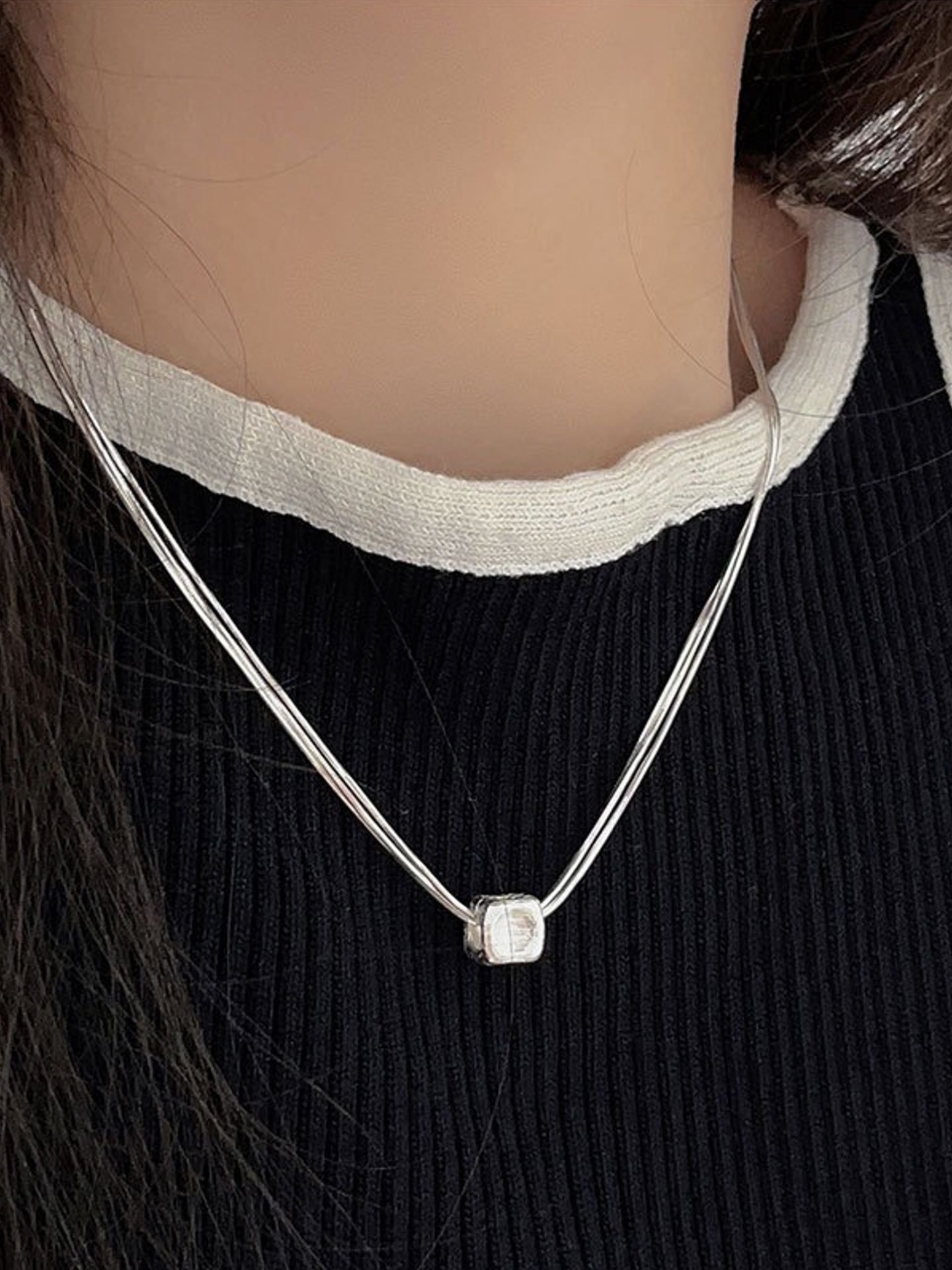 THREE-TIER CUBIC NECKLACE