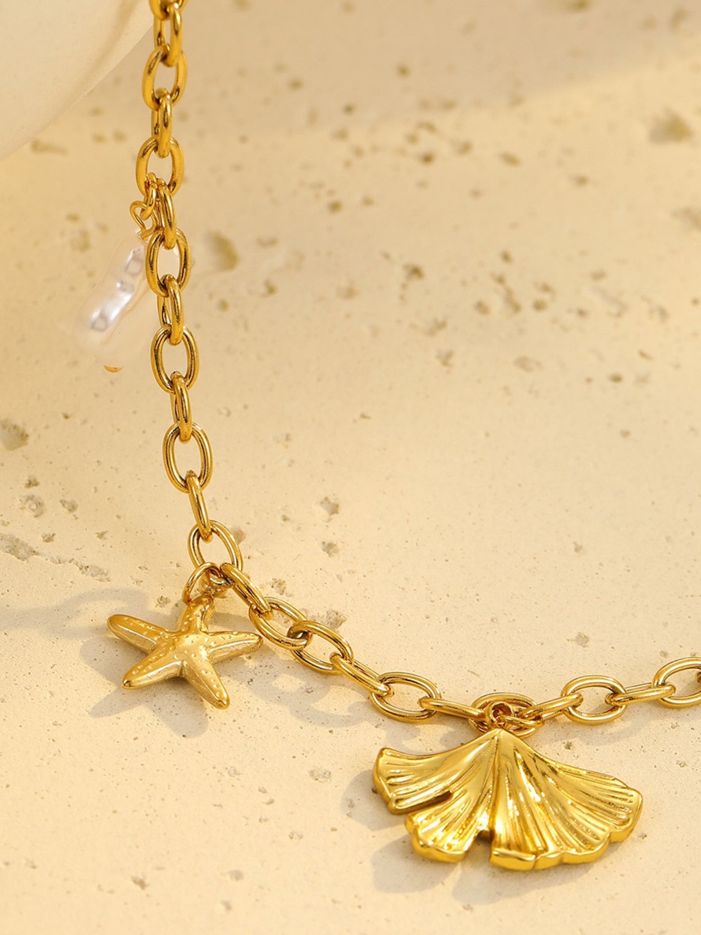 STARDUST SHELL BRACELET