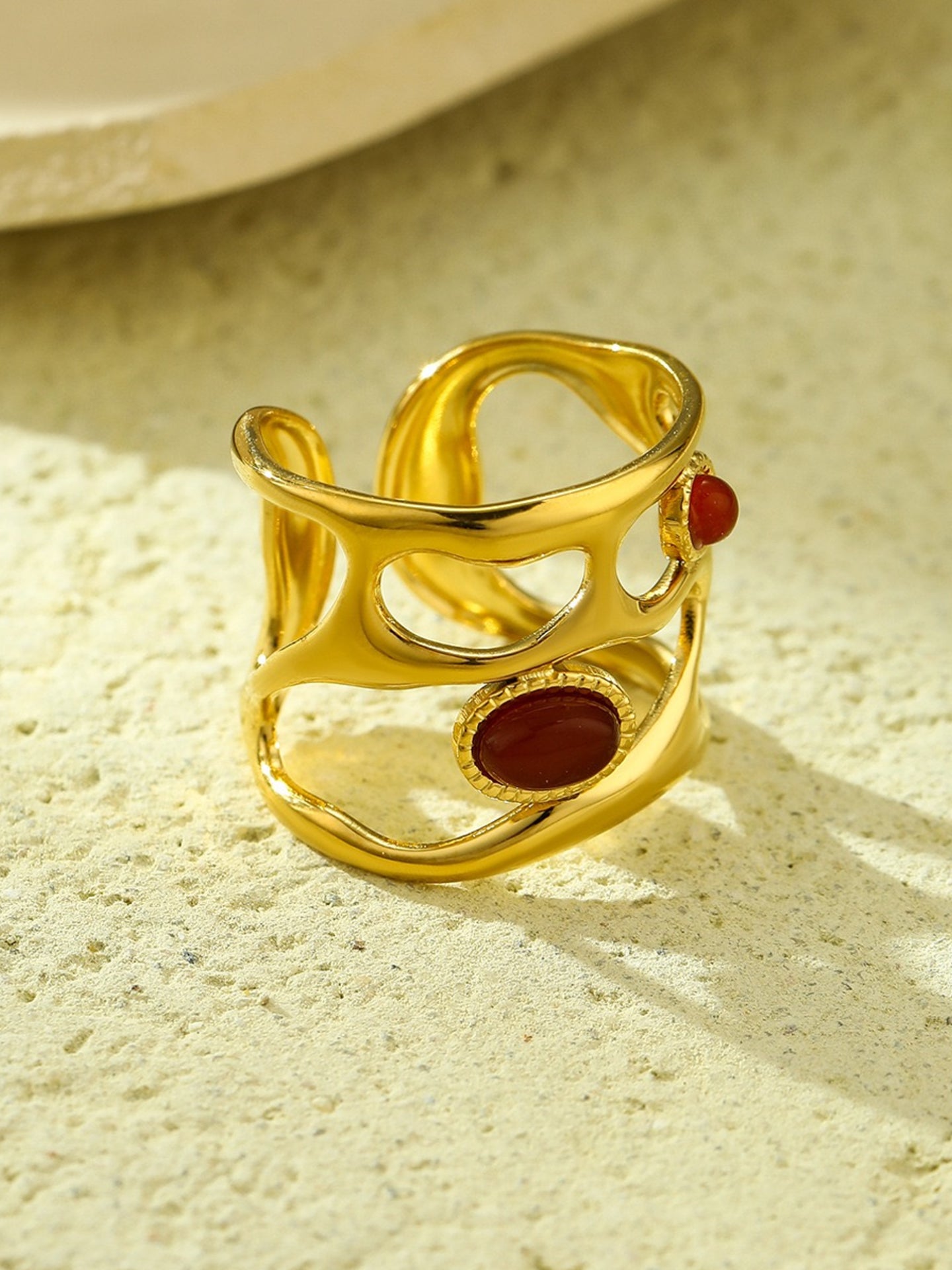 MORANDI HOLLOW-OUT RINGS