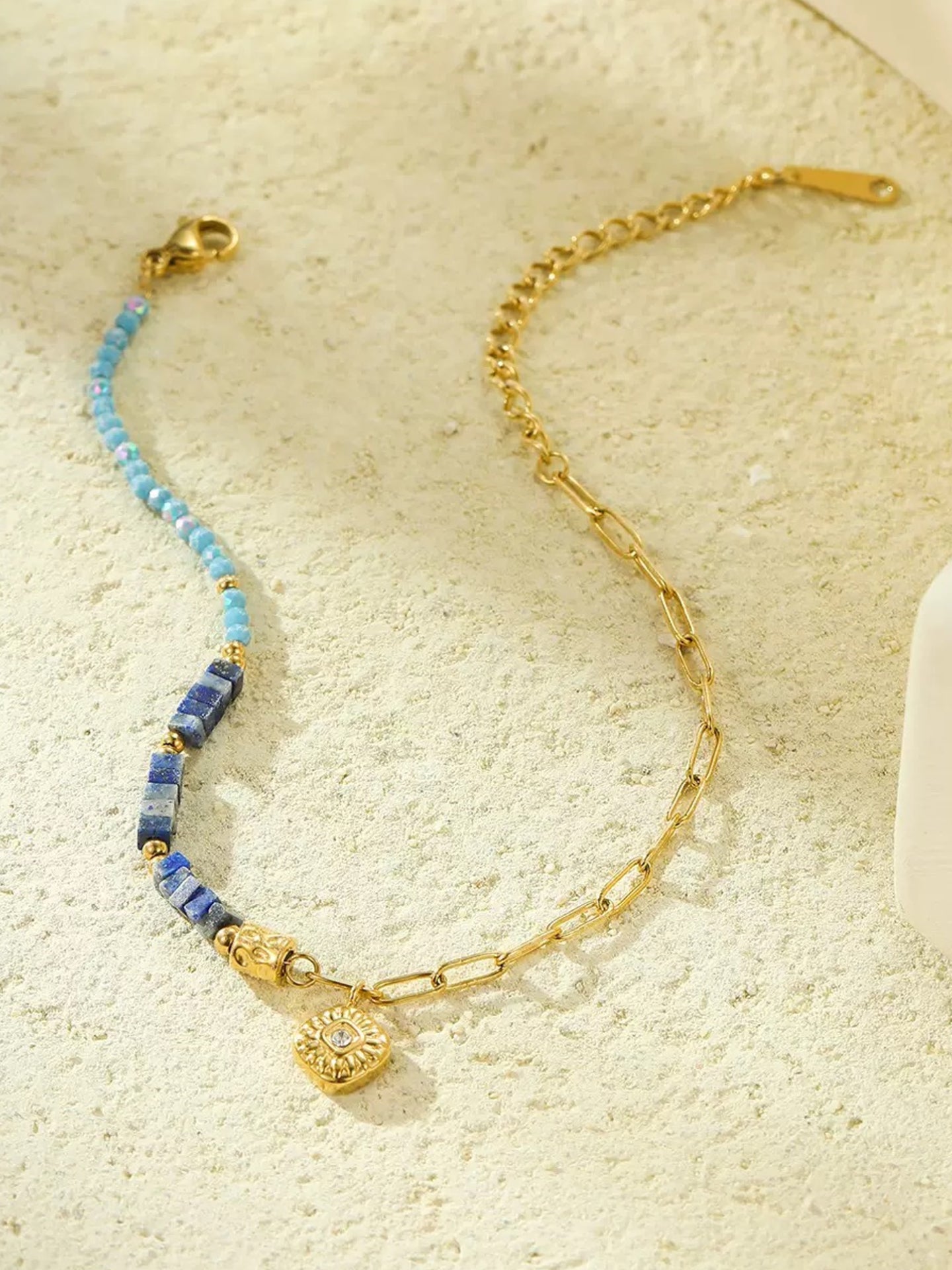 BEADED SWEET BRACELET