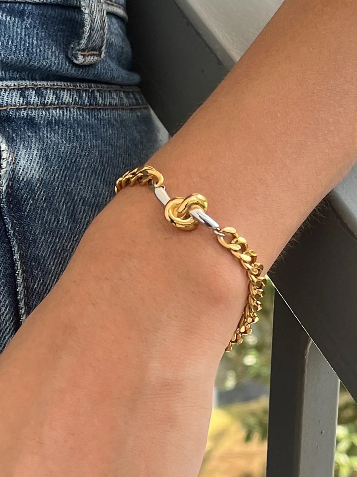 KNOT MULTICOLOR BRACELET