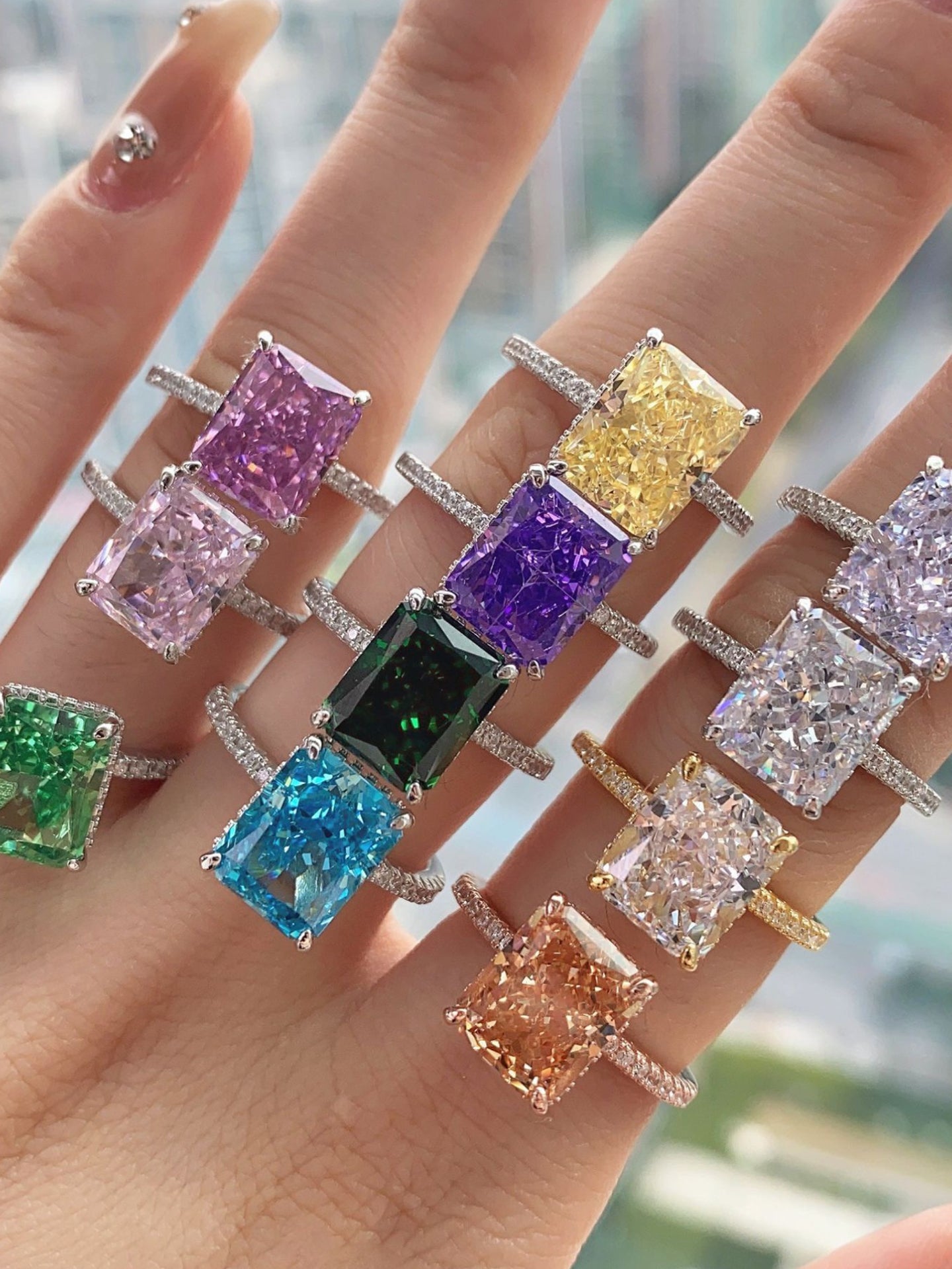 AURORA ICE-CUT CARBON RING