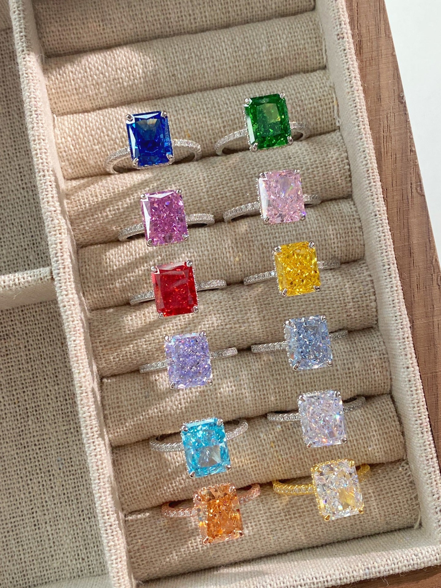 AURORA ICE-CUT CARBON RING