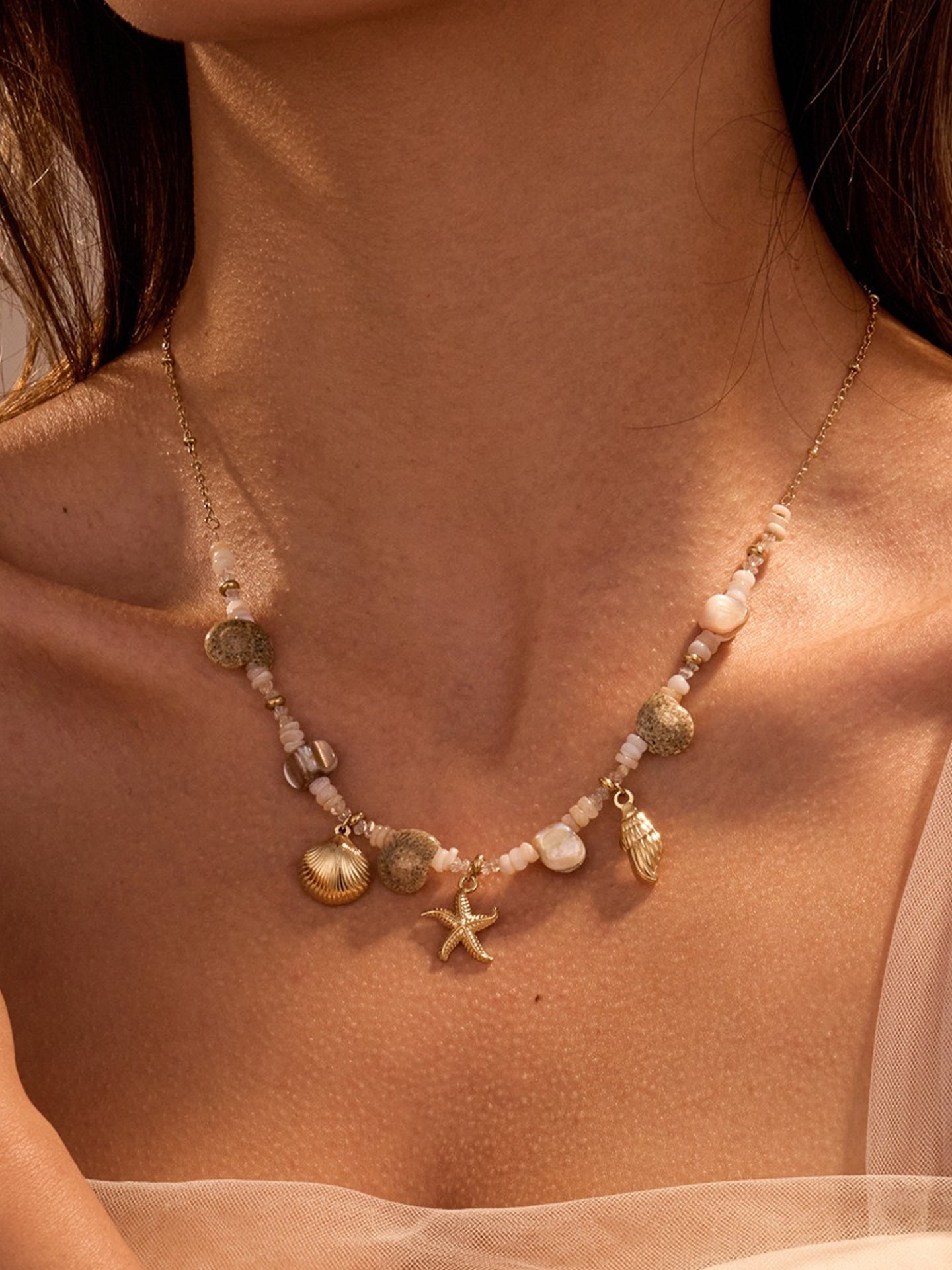 OCEANIC STYLE NECKLACE