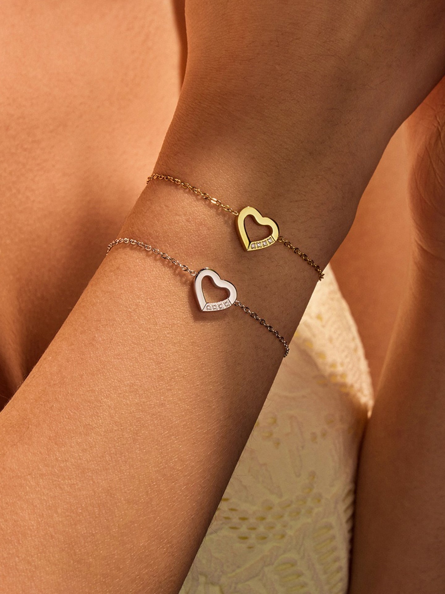 OPENWORK HEART BRACELET