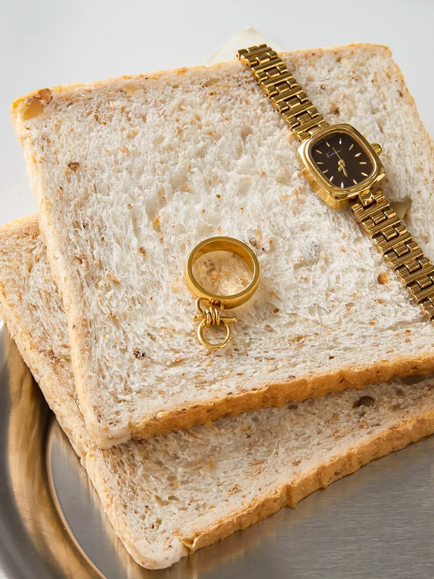 EQUESTRIAN RING