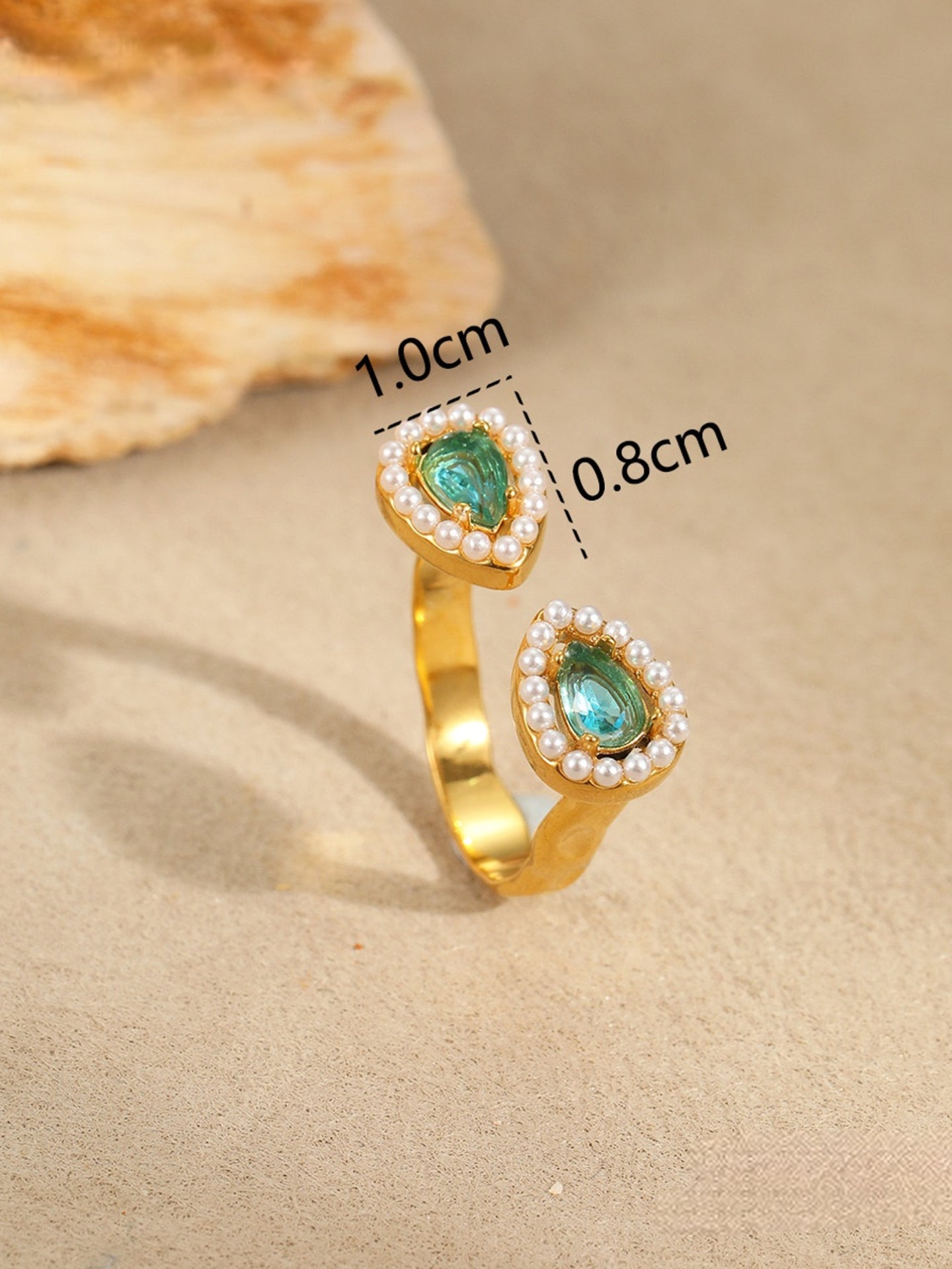 VINTAGE ZIRCON RING