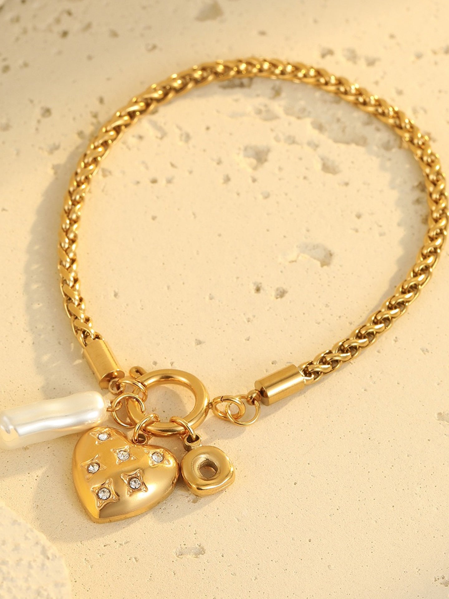 HEART PENDANT NECKLACE