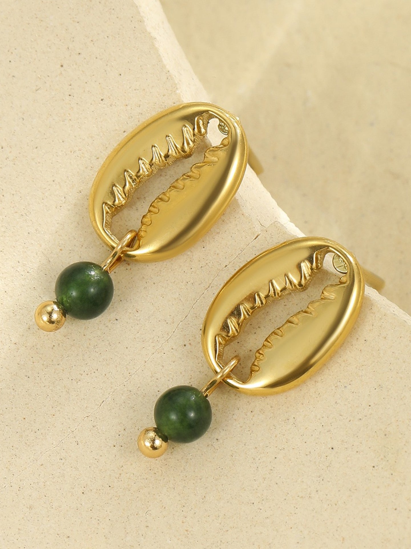 VACATION STYLE EARRINGS