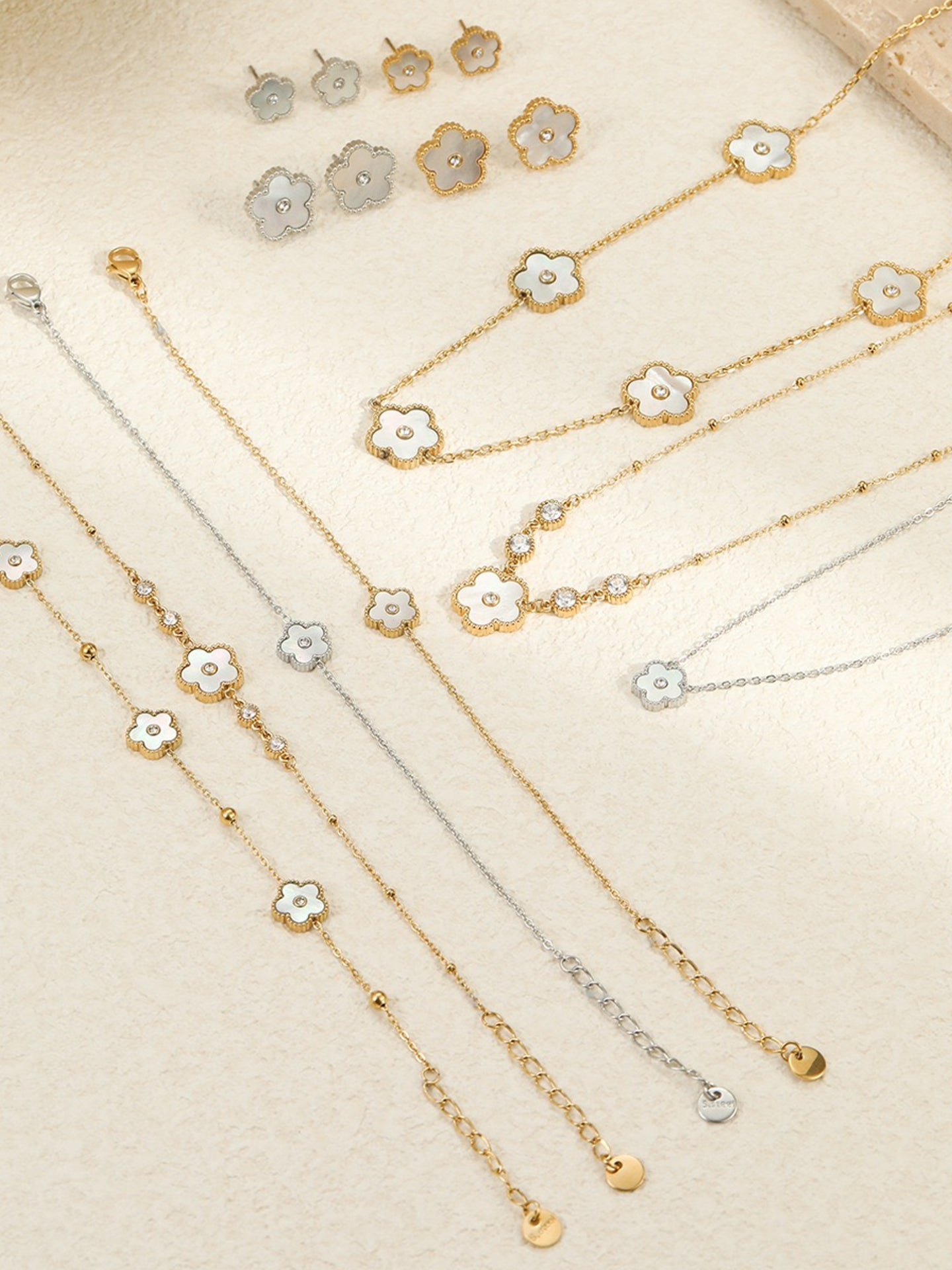 PLUM BLOSSOM NECKLACE