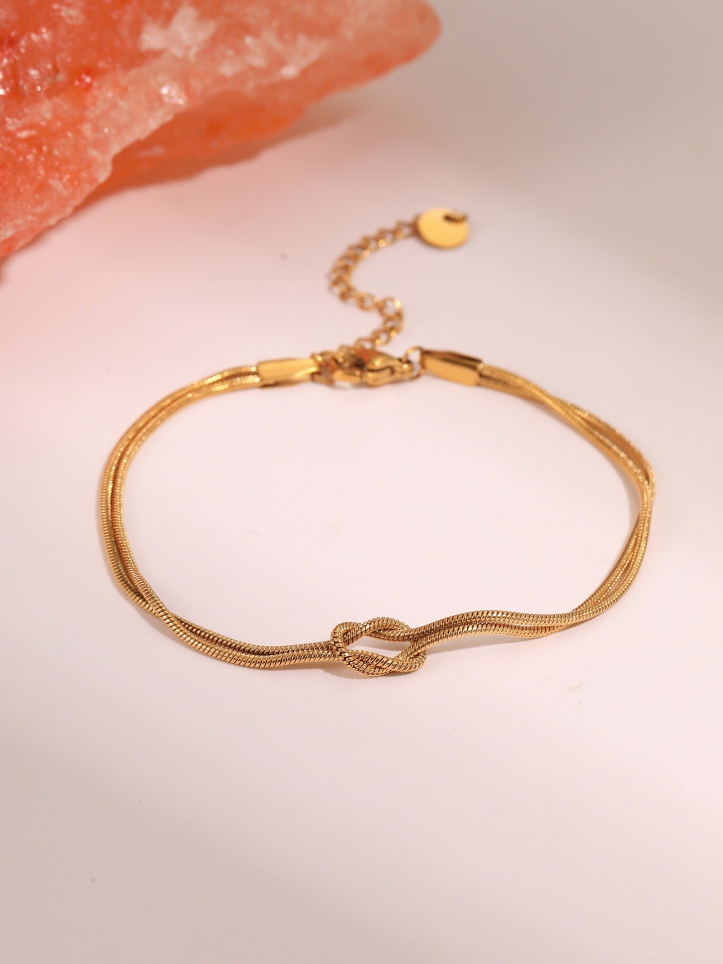 DOUBLE-LAYER NECKLACE