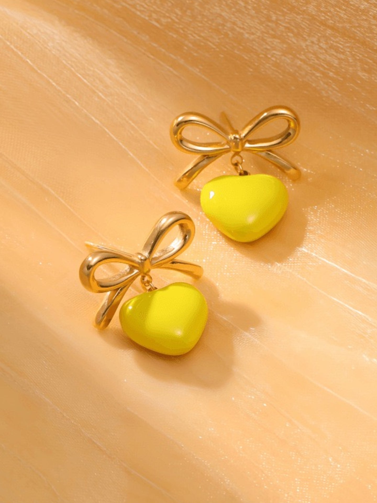 GLAZED HEART EARRINGS