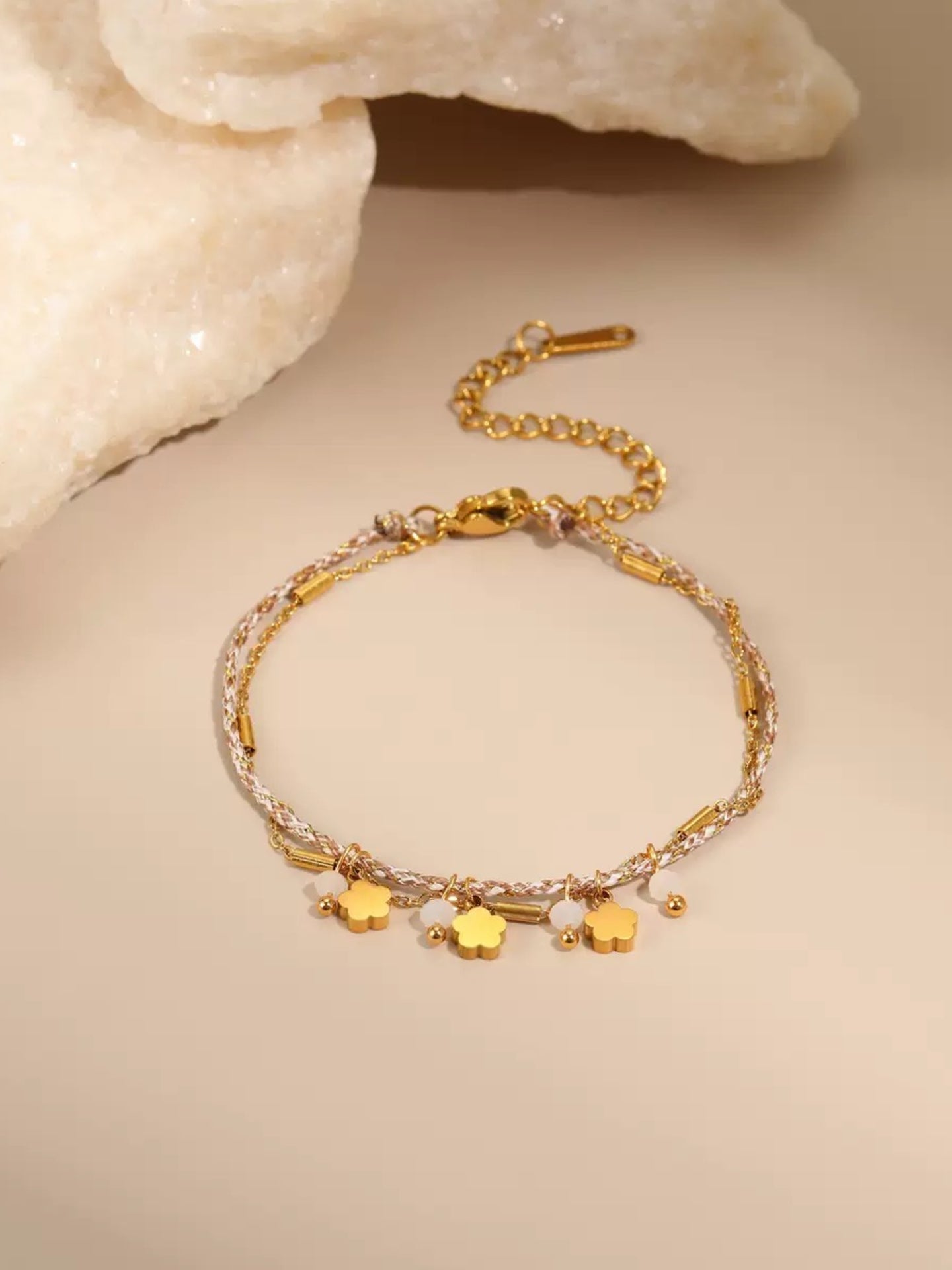 BRAIDED ROPE BRACELET