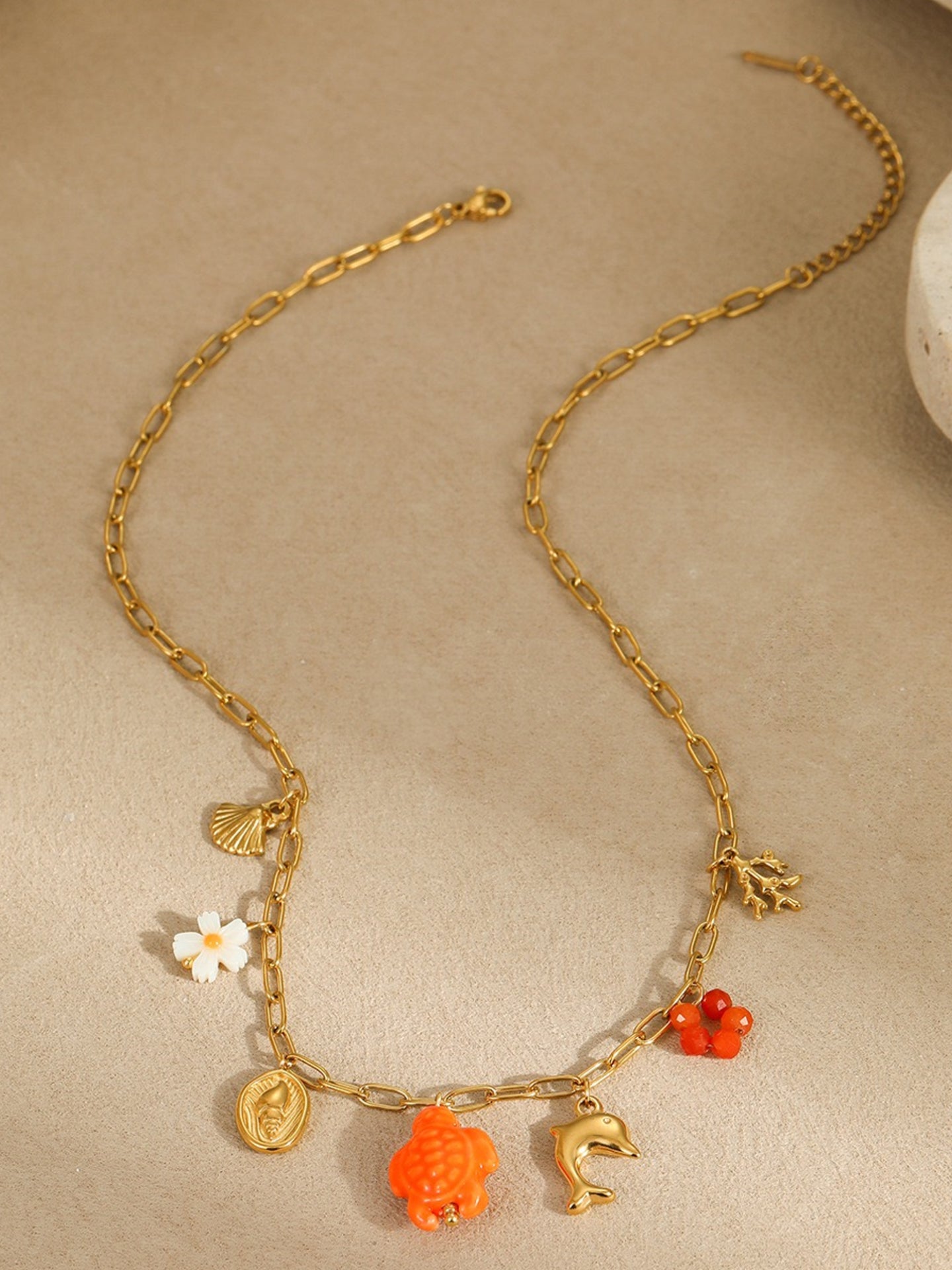 BEACH FRINGE NECKLACE