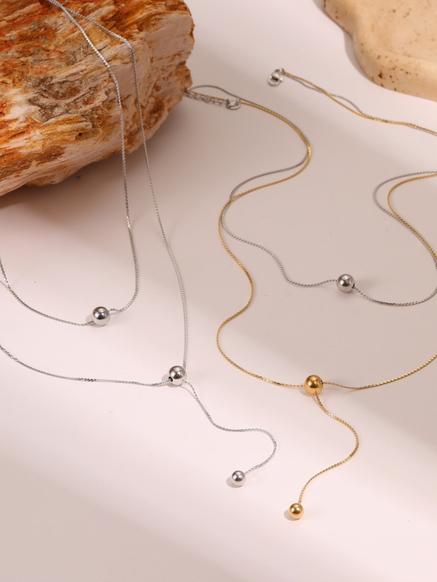 PEARL TASSEL NECKLACE